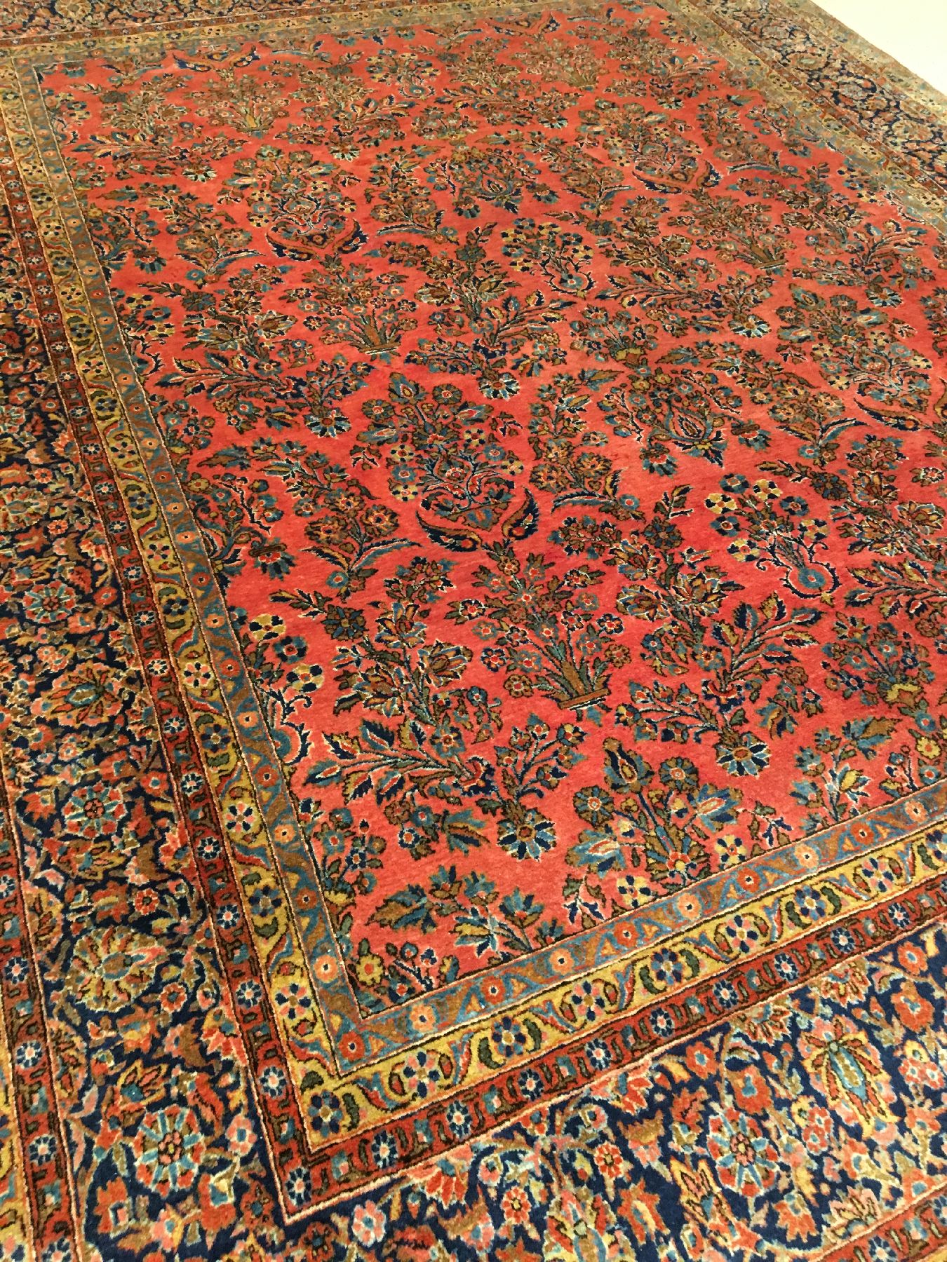 Detail a: Großer feiner Keschan antik (US Re-Import), Zentralpersien, Ende 19.Jhd., Korkwolle geknüpft auf Baumwolle. Dekorativer Keschan mit Blüten Design ...