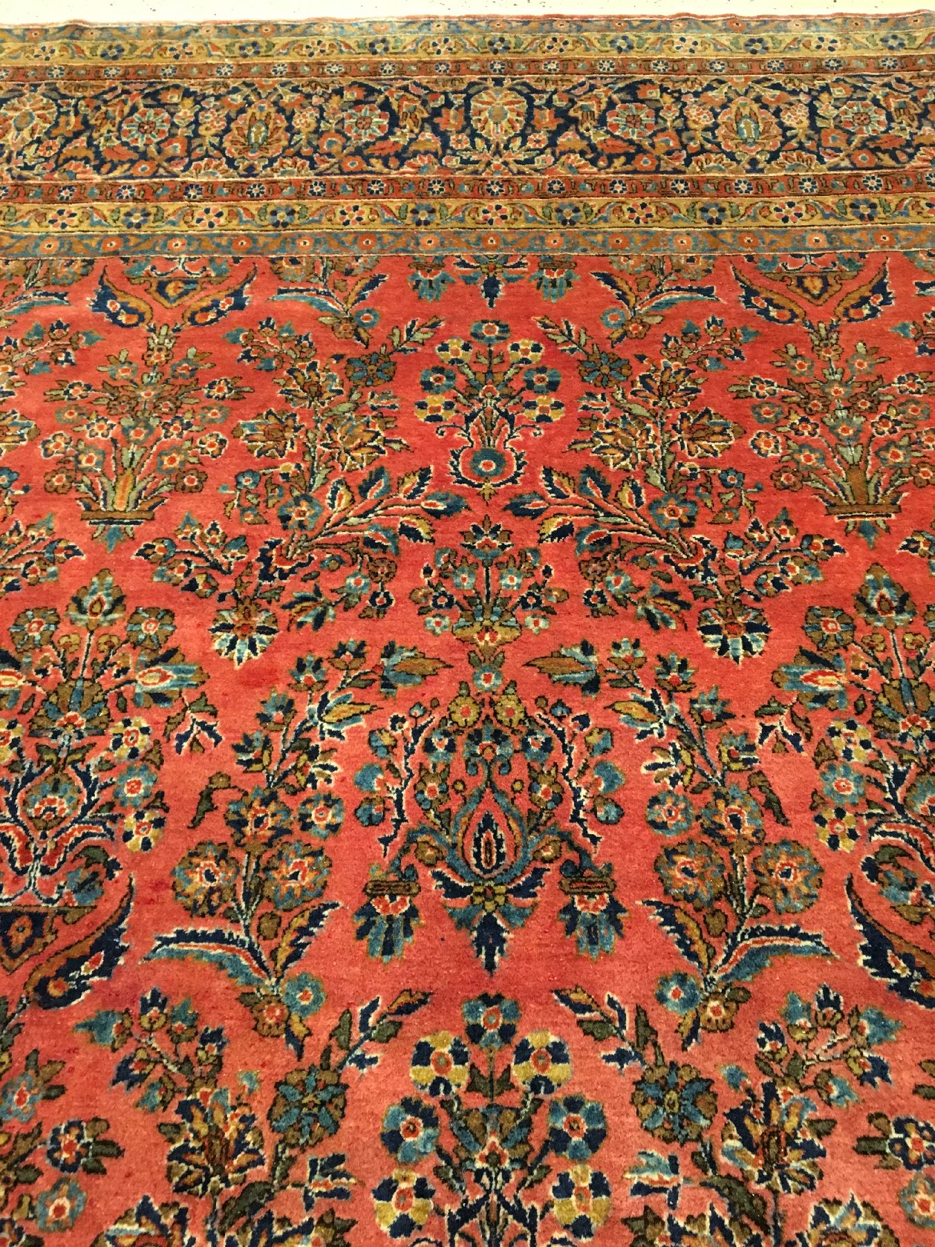 Detail c: Großer feiner Keschan antik (US Re-Import), Zentralpersien, Ende 19.Jhd., Korkwolle geknüpft auf Baumwolle. Dekorativer Keschan mit Blüten Design ...