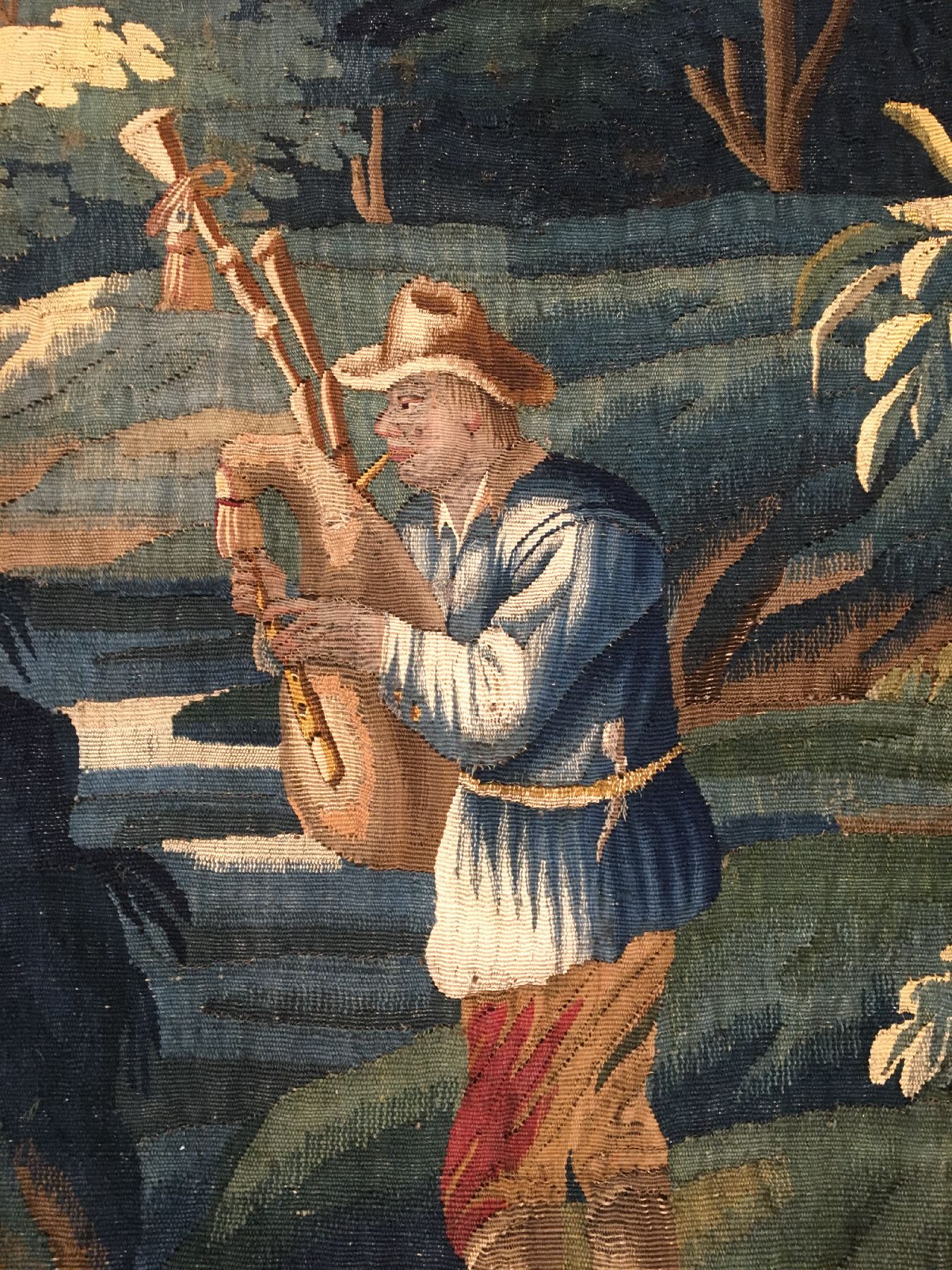 Detail d: Flämische "Tapisserie" antik, Flandern, um 1700, Wolle mit Seide. Dekorative Tapisserie aus den Flämischen Werkstätten mit Waldszene ...