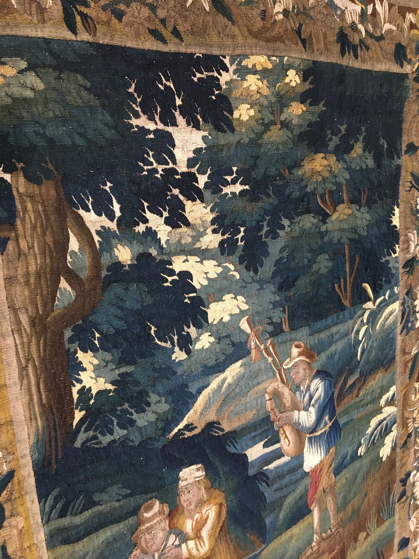 Detail f: Flämische "Tapisserie" antik, Flandern, um 1700, Wolle mit Seide. Dekorative Tapisserie aus den Flämischen Werkstätten mit Waldszene ...