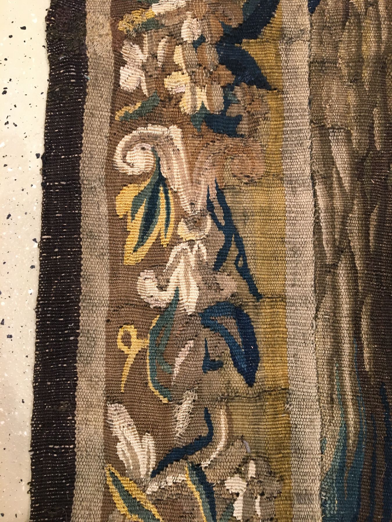 Detail h: Flämische "Tapisserie" antik, Flandern, um 1700, Wolle mit Seide. Dekorative Tapisserie aus den Flämischen Werkstätten mit Waldszene ...