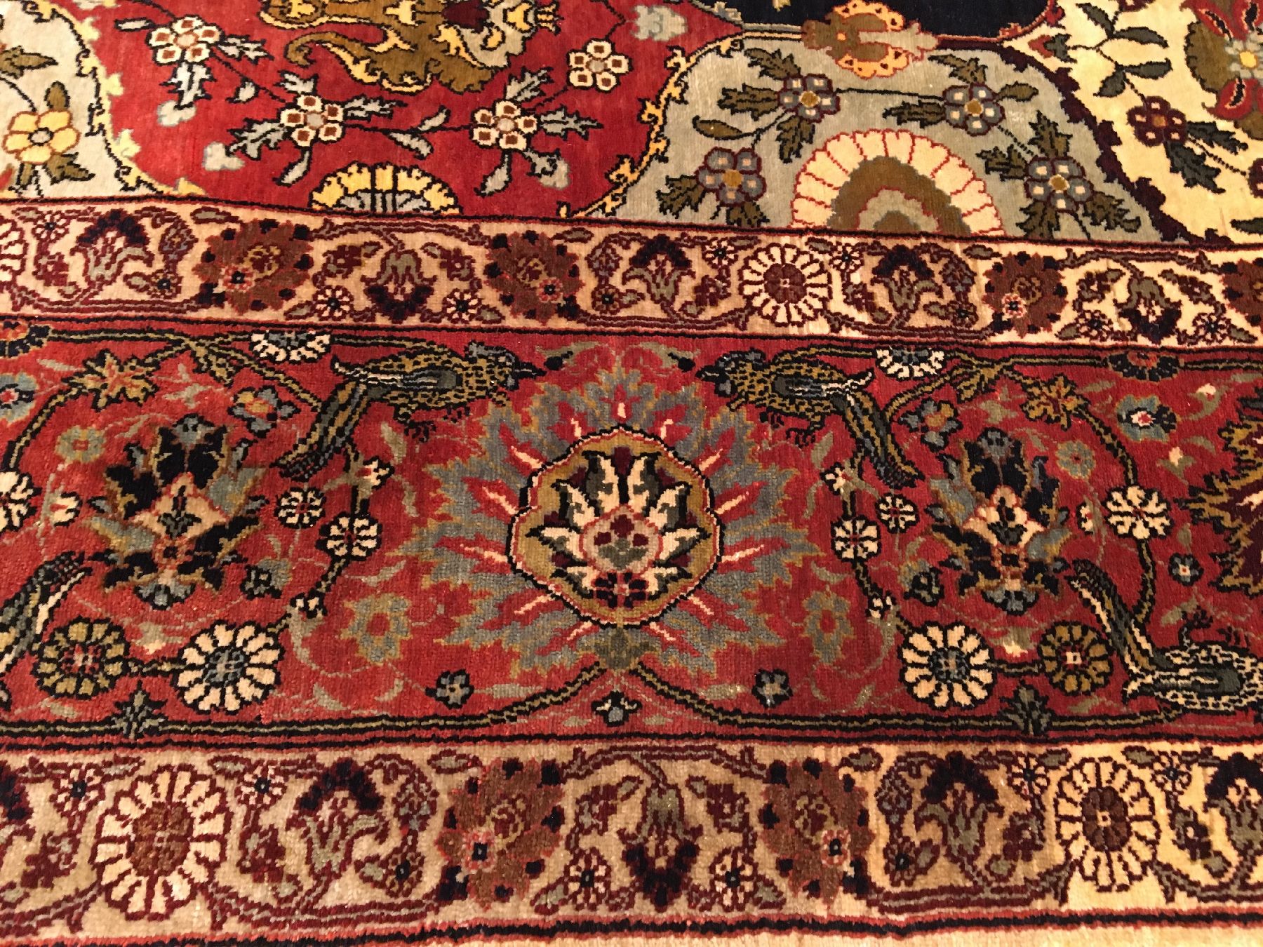 Detail g: Feiner Seiden Kum Kapi antik, Türkei Istanbul, um 1900/1910, reine Naturseide. Seltener Seidenteppich aus den armenischen Meisterwerkstätten in ...