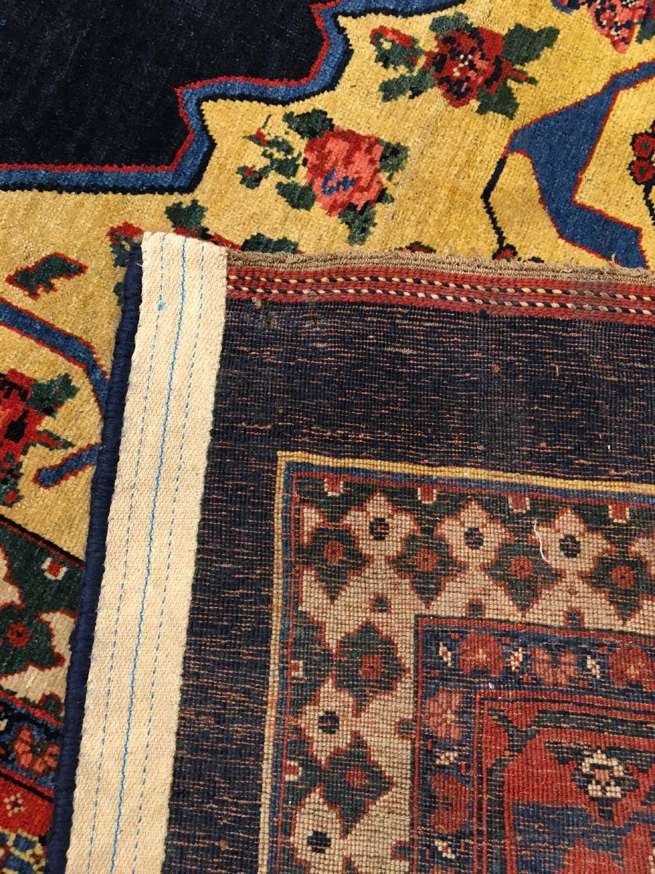 Detail i: Seltener feiner Bidjar antik, Nordwestpersien, 1.Hälfte 19.Jhd., Korkwolle geknüpft auf Wolle. Hochdekorativer Bidjar mit Medaillon und gelben ...