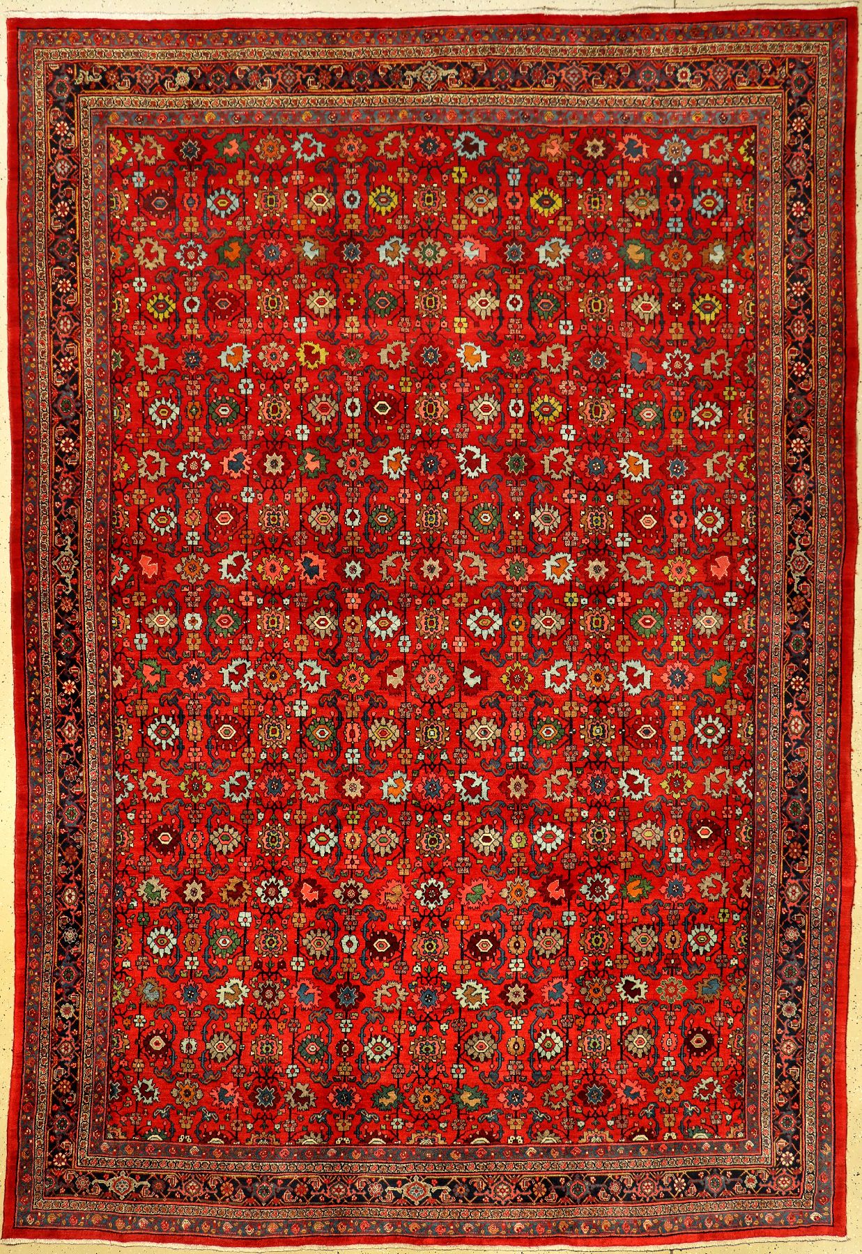 Großer Bidjar antik (Harschang Design), Nordwestpersien, Ende 19.Jhd., Korkwolle geknüpft auf Baumwolle. Dekorativer Bidjar mit Harschang ...