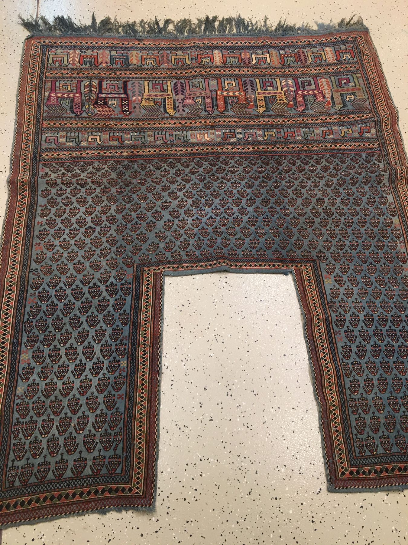 Detail a: Seltene feine Azeri "Pferdedecke" antik, Kaukasus Azerbaijan, 19.Jhd., Wolle gewebt in Verneh-Technik auf Wolle. Himmelblaue Pferdedecke ...