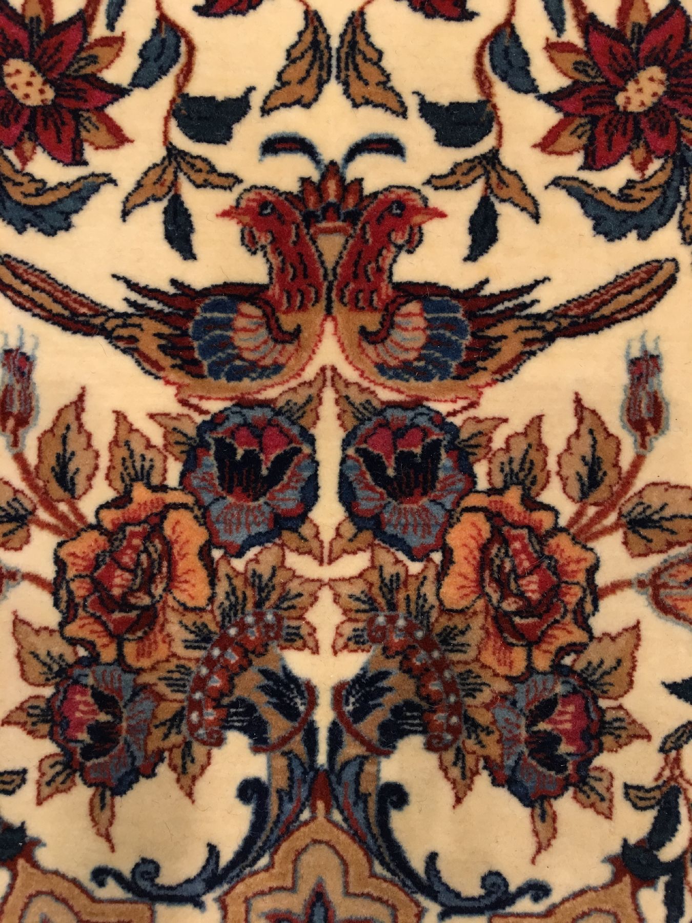Detail f: Feiner Esfahan "Mojtaba Seirafian" alt (Signiert), Zentralpersien, um 1970, Korkwolle geknüpft auf Seidenkette. Sehr feiner Esfahan aus ...