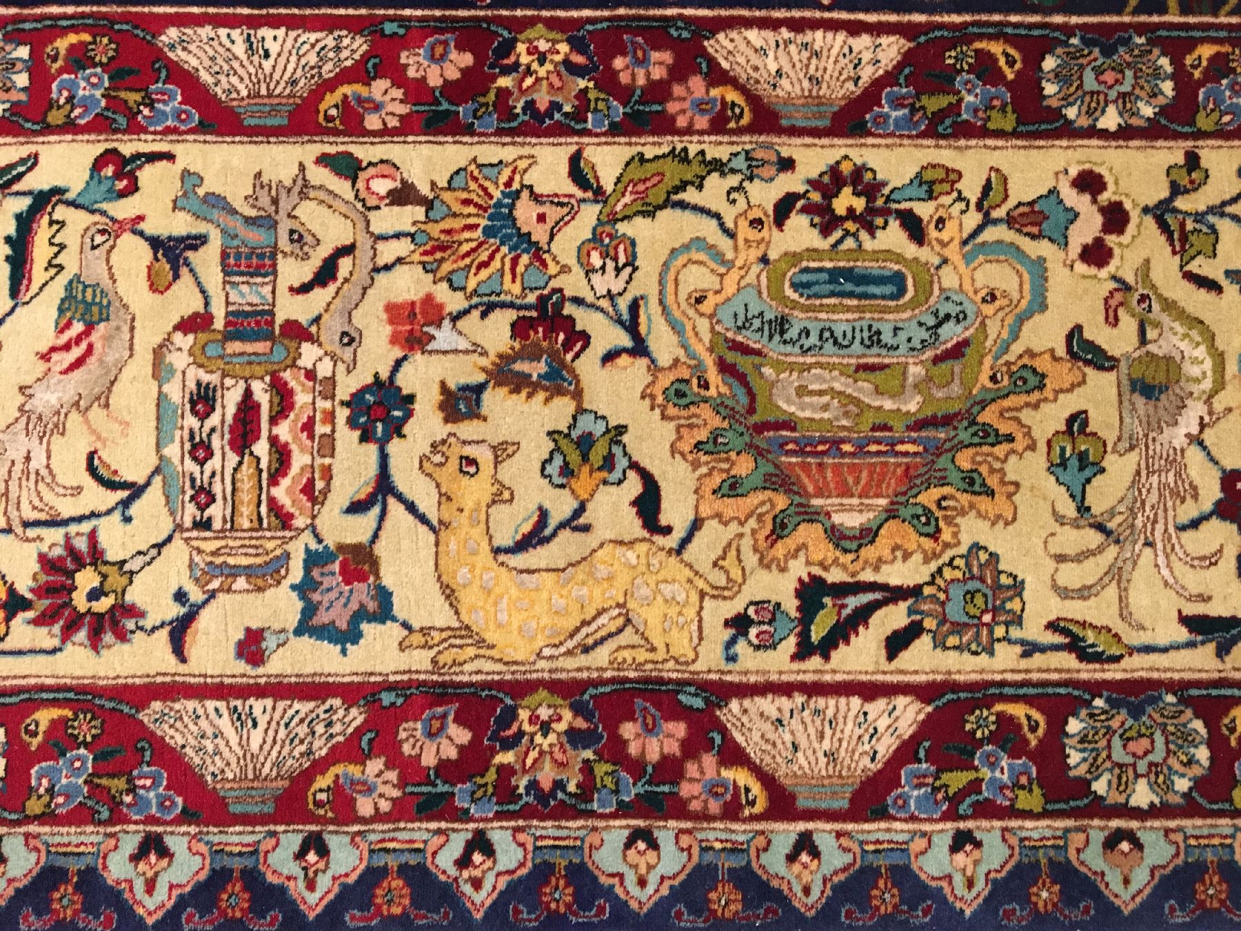 Detail e: Großer feiner Täbriz "Palasi" (Part-Silk) "Schloss-Palastteppich" alt "Vasenteppich" (Signiert) "50 RAJ" ...