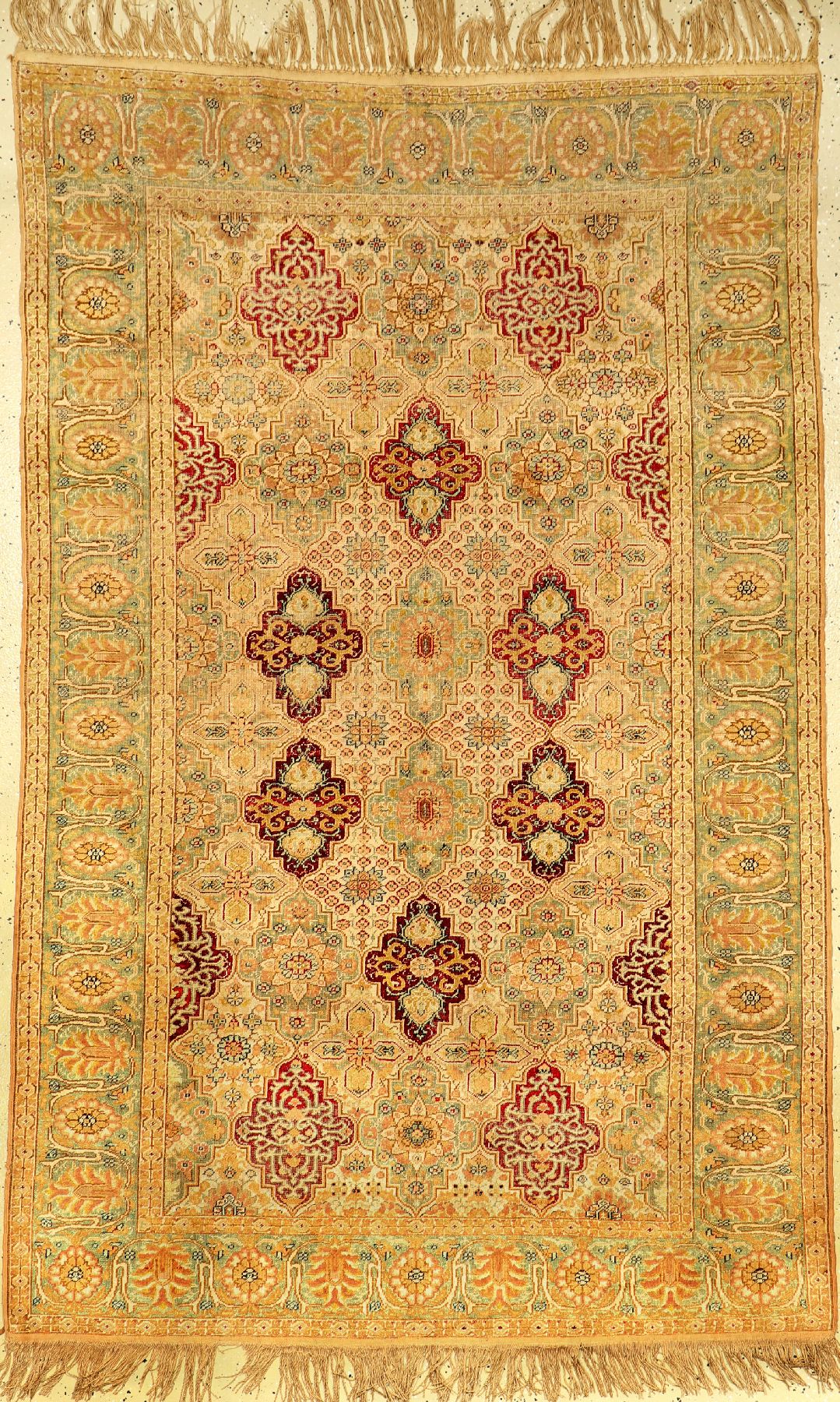 Seiden Kaisery "Flosh" antik, Türkei, um 1890, Floshseide geknüpft auf Baumwolle. Dekorativer Seidenflosh Kaisery mit allover Muster und ...