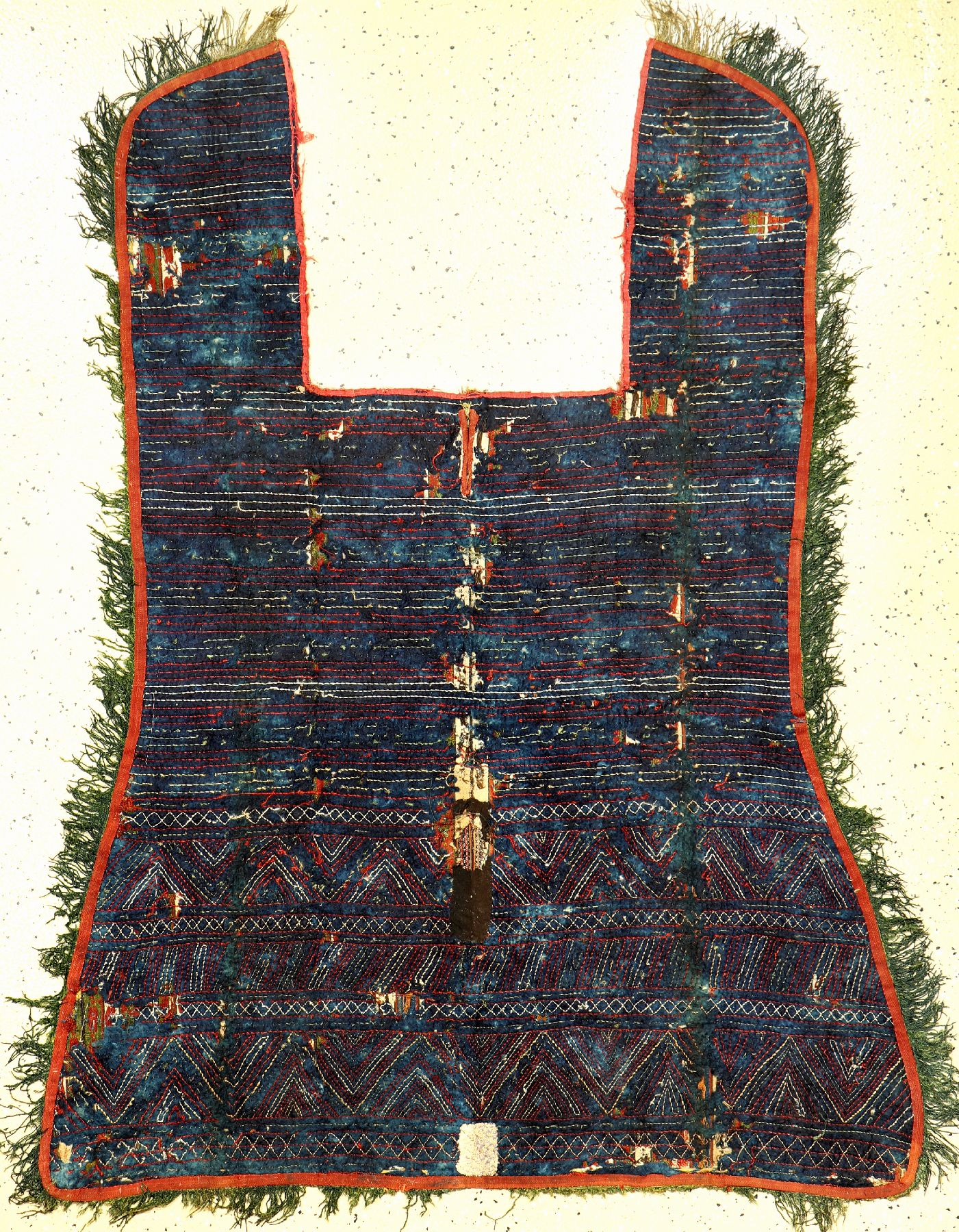 Detail i: Sehr feine Turkmenische Seiden "Pferdedecke" antik (Mit original indigoblauen Filzrücken), Turkmenistan, frühes 19.Jhd., reine ...
