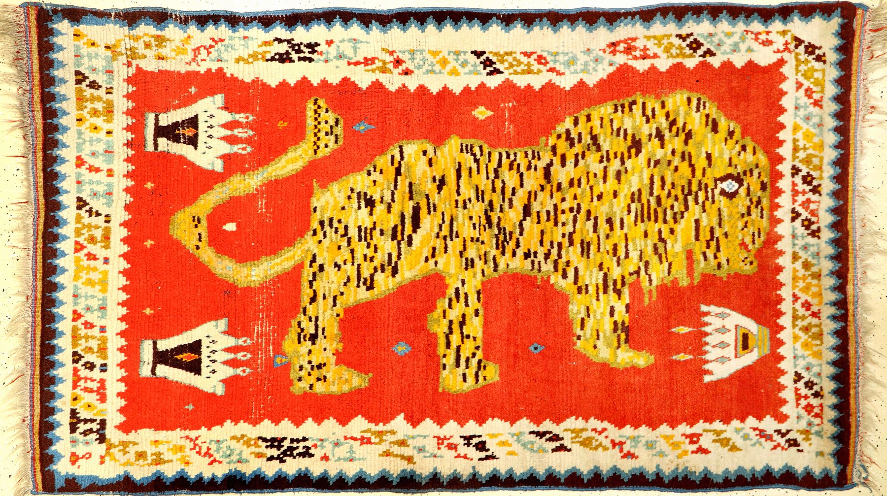 Gaschgai "Löwen-Gabbeh" antik (Rückseite mit Mohamarat Regenbogen Muster), Südwestpersien, Ende 19.Jhd., Wolle geknüpft auf Wolle. Ein ...