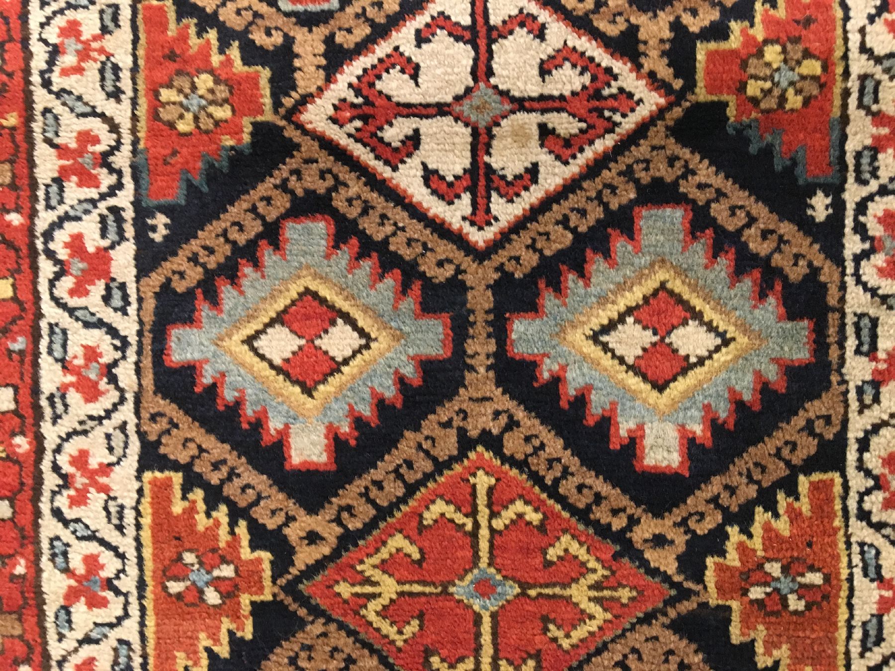 Detail e: Kleiner kurdischer "Gebetsteppich" antik, Nordwestpersien, Ende 19.Jhd., Wolle geknüpft auf Wolle. Feiner kurdischer Gebetsteppich mit ...