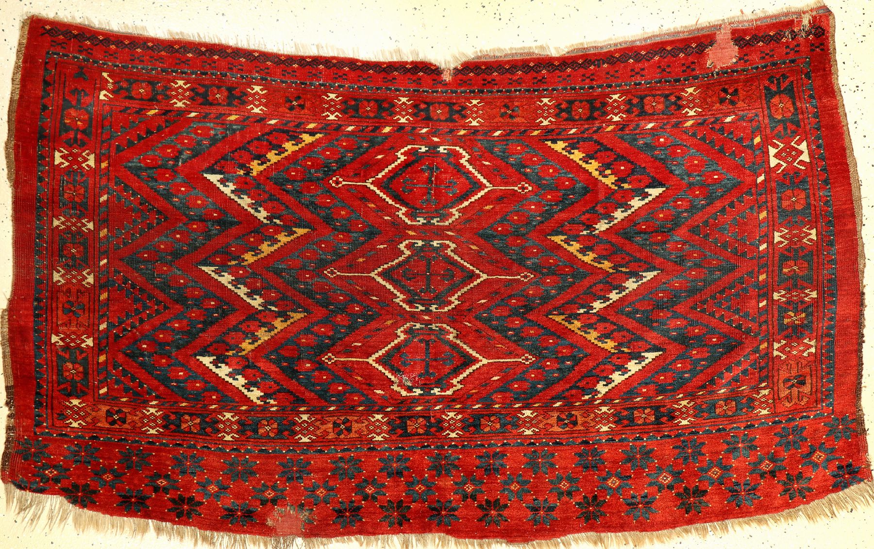 Ersari "Tschowal" antik, Turkmenistan Amu-Darja Region, frühes 19.Jhd., Wolle geknüpft auf Wolle/Ziegenhaar. Früher Tschowal aus der ...