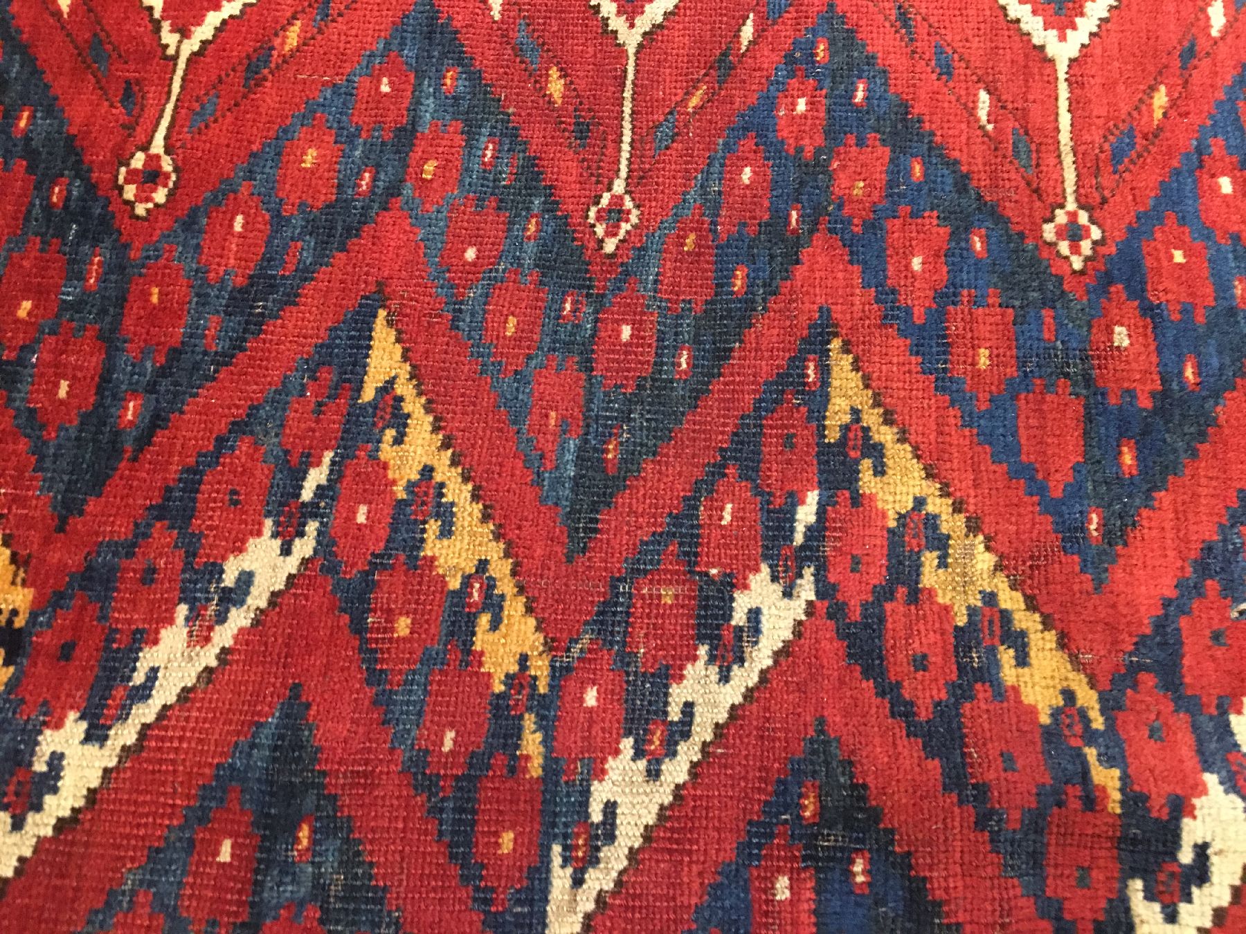 Detail e: Ersari "Tschowal" antik, Turkmenistan Amu-Darja Region, frühes 19.Jhd., Wolle geknüpft auf Wolle/Ziegenhaar. Früher Tschowal aus der ...