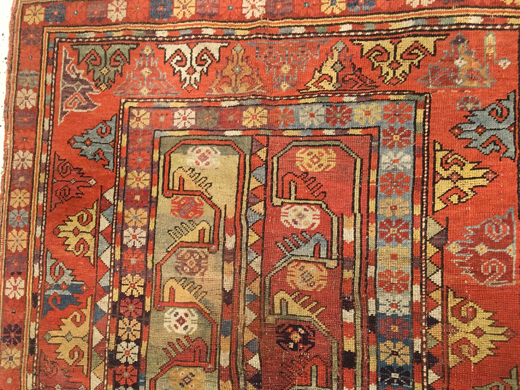 Detail c: Melas antik, Südwestanatolien, Mitte 19.Jhd., Wolle geknüpft auf Wolle. Früher Ada-Melas mit sehr guten Naturfarben (sehr tiefes aubergine und ...