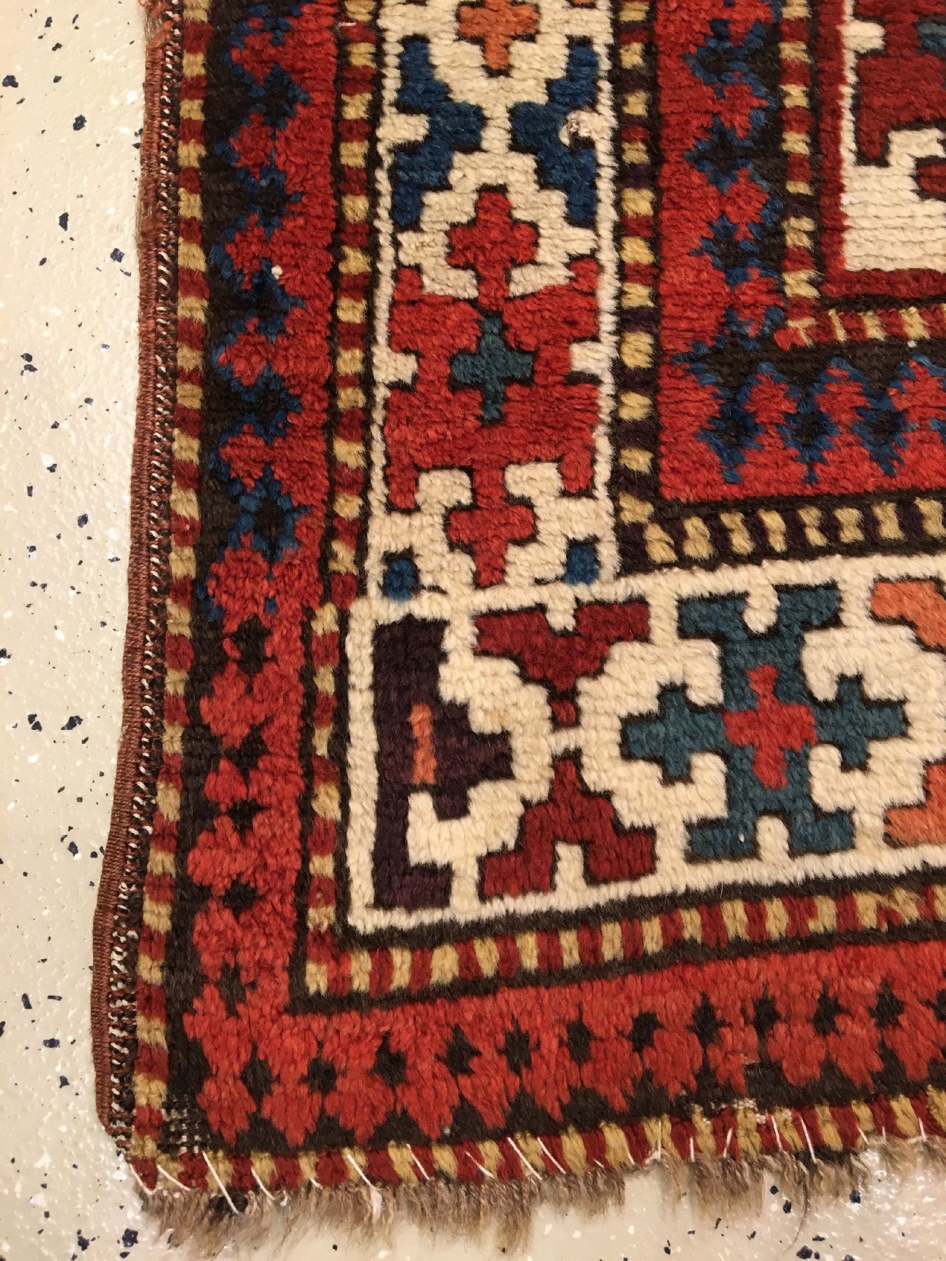 Detail g: Seltener weißgrundiger Schahsavan antik, Nordwestpersien, 19.Jhd., Wolle geknüpft auf Wolle. Weißgrundiger Schahsavan mit gutem ursprünglichen ...