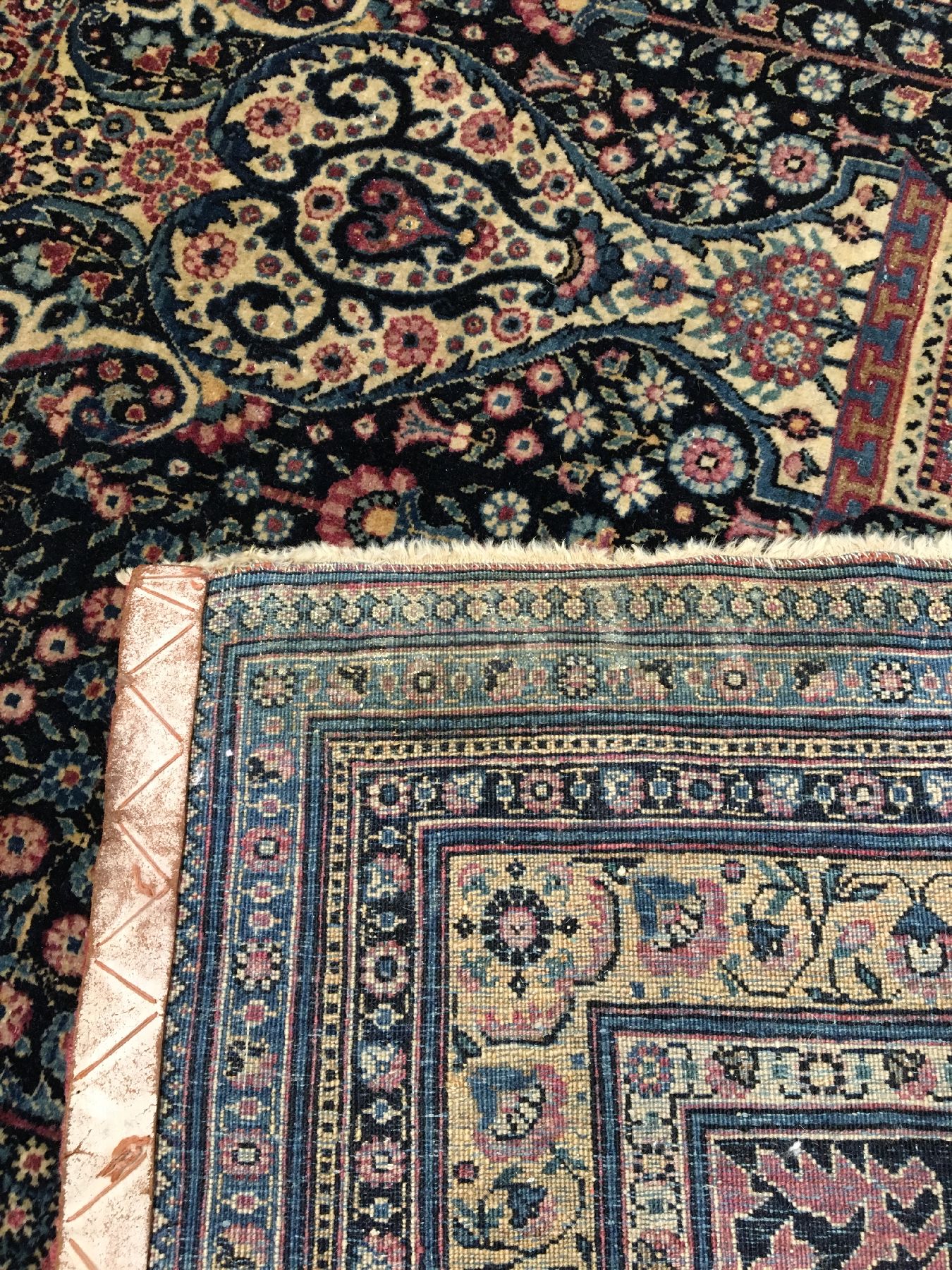 Detail i: Großer Teheran "Asgar Dalirian" antik "Signiert" (Mille Fleur), Zentralpersien, 19.Jhd., Korkwolle geknüpft auf Baumwolle. ...