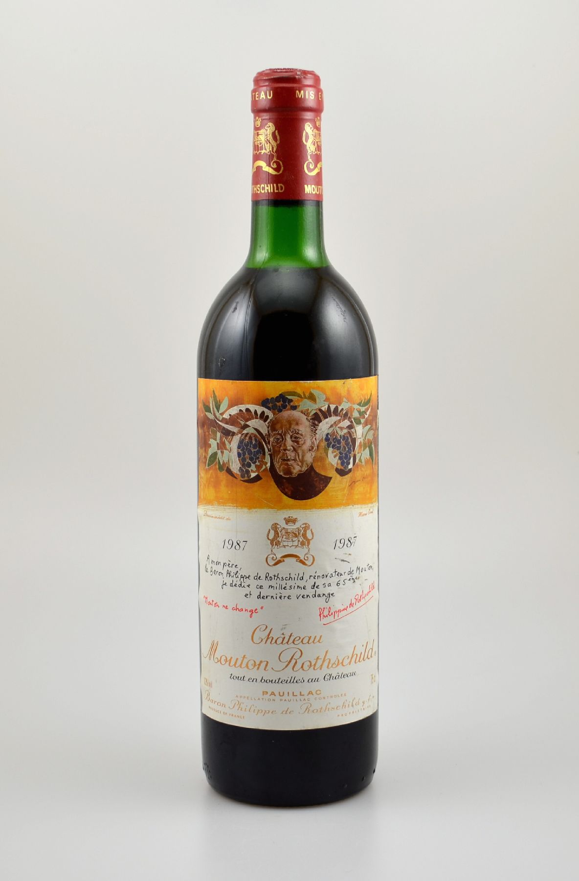 1 Flasche 1987 Chateau Mouton Rothschild, Pauillac, Premier Grand Cru Classe, ca. 75 cl, 12 % Vol., Füllstand: ca. into neck, unverkostet, sehr ...