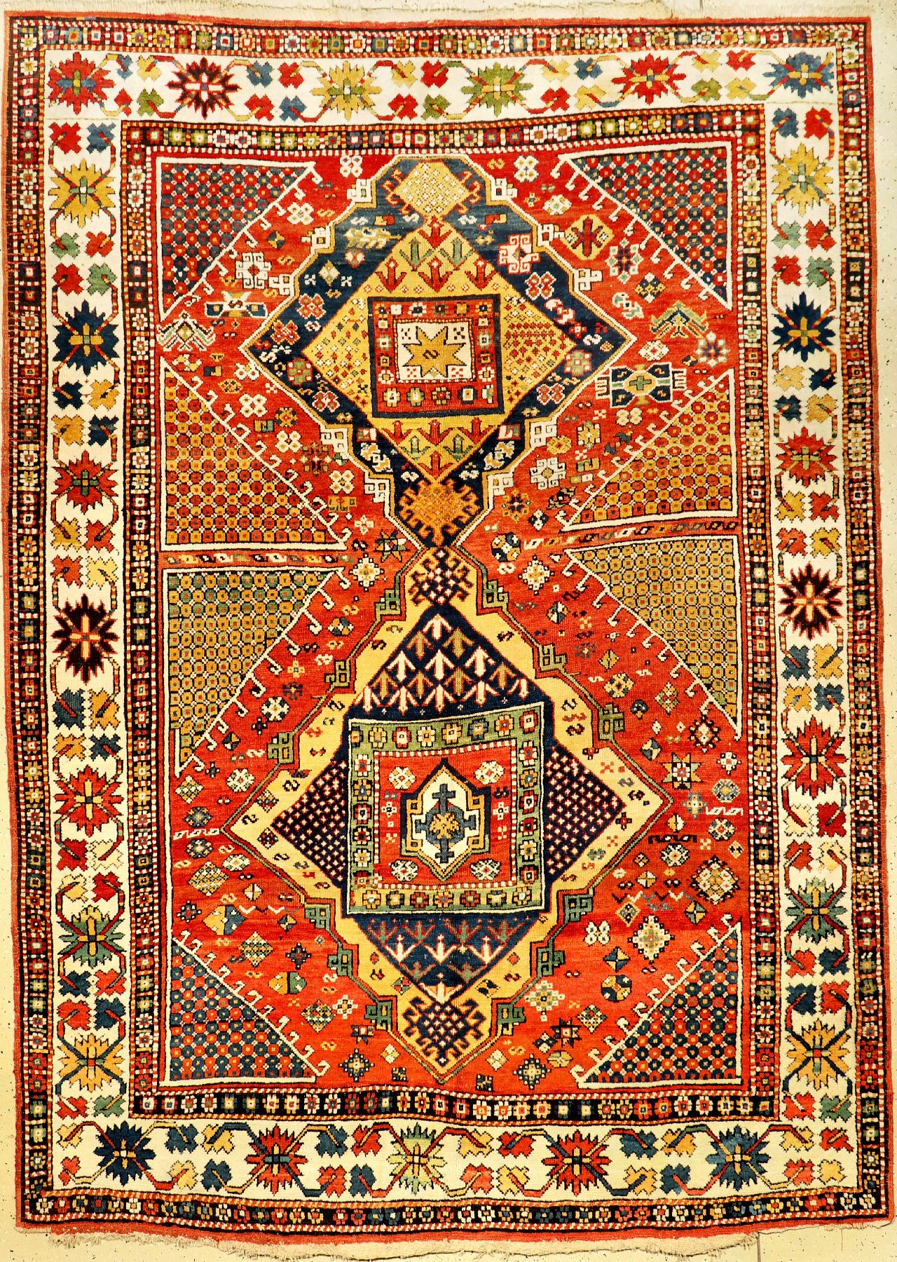 Großer Kasak antik, Nordostkaukasus Dagestan-Gebiet, 19.Jhd., Wolle geknüpft auf Wolle. Seltener großformatiger kaukase mit Ghirlandaio Muster ...