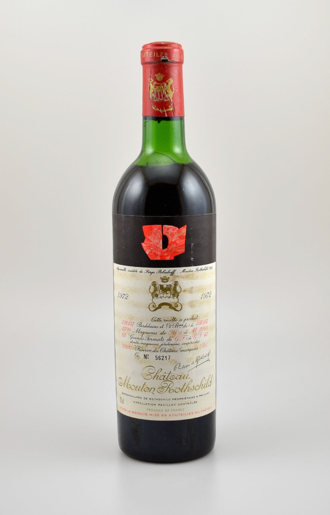 1 Flasche 1972 Chateau Mouton Rothschild, Premier Grand Cru Classe, ca. 73 cl, Füllstand: ca. upper mid shoulder, Etikett beschmutzt, ...