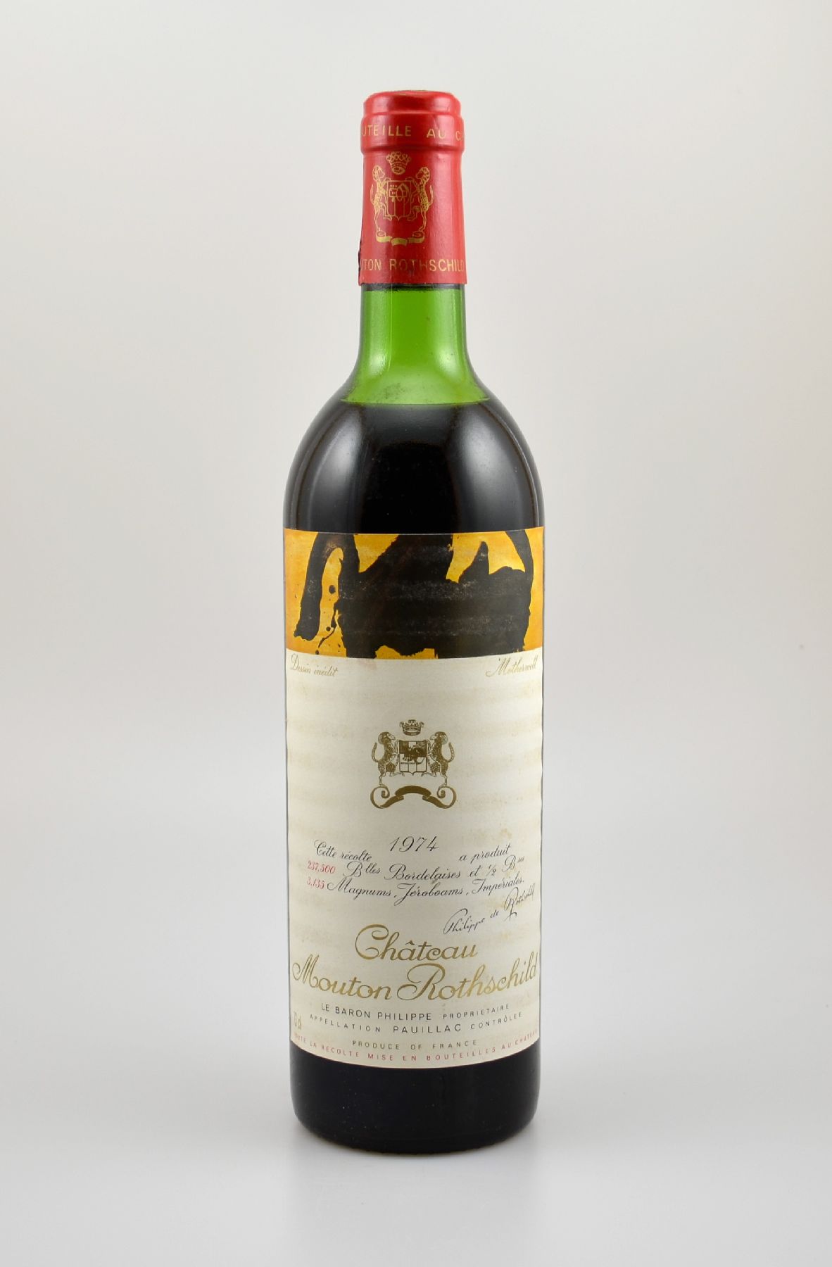 1 Flasche 1974 Chateau Mouton Rothschild, Pauillac, Premier Grand Cru Classe, ca. 73 cl, Füllstand: ca. upper mid shoulder, unverkostet, ...