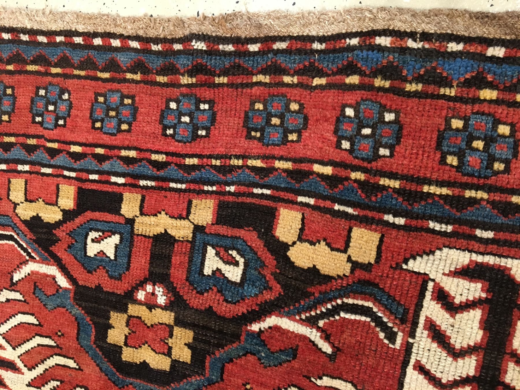 Detail g: Tschelaberd Kasak antik (Adler Kasak), Südkaukasus, 19.Jhd., Wolle geknüpft auf Wolle. Seltener Adler Kasak mit einen Adler-Gül und zwei ...