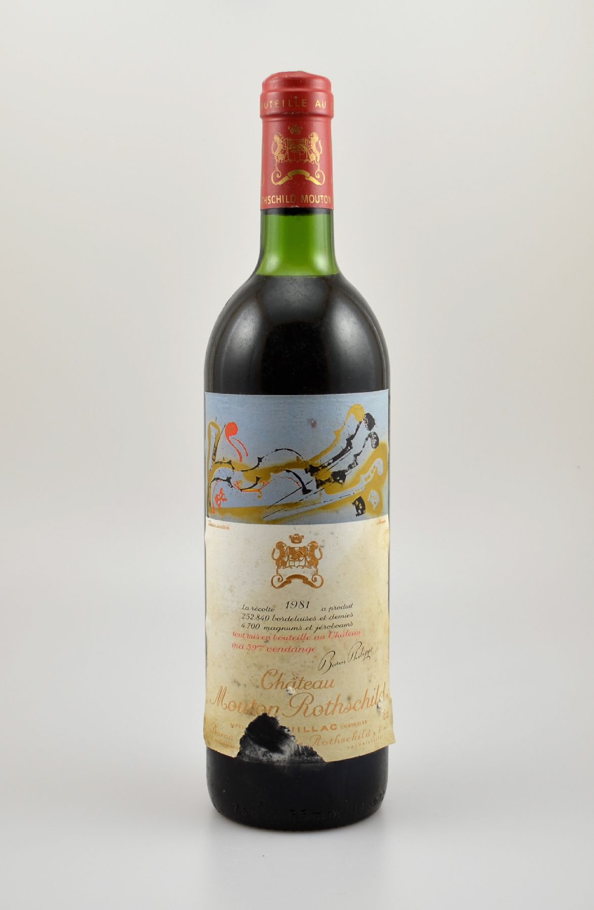 1 Flasche 1981 Chateau Mouton Rothschild, Pauillac, Premier Grand Cru Classe, ca. 75 cl, Füllstand: ca. top shoulder, Etikett beschmutzt bzw. ...