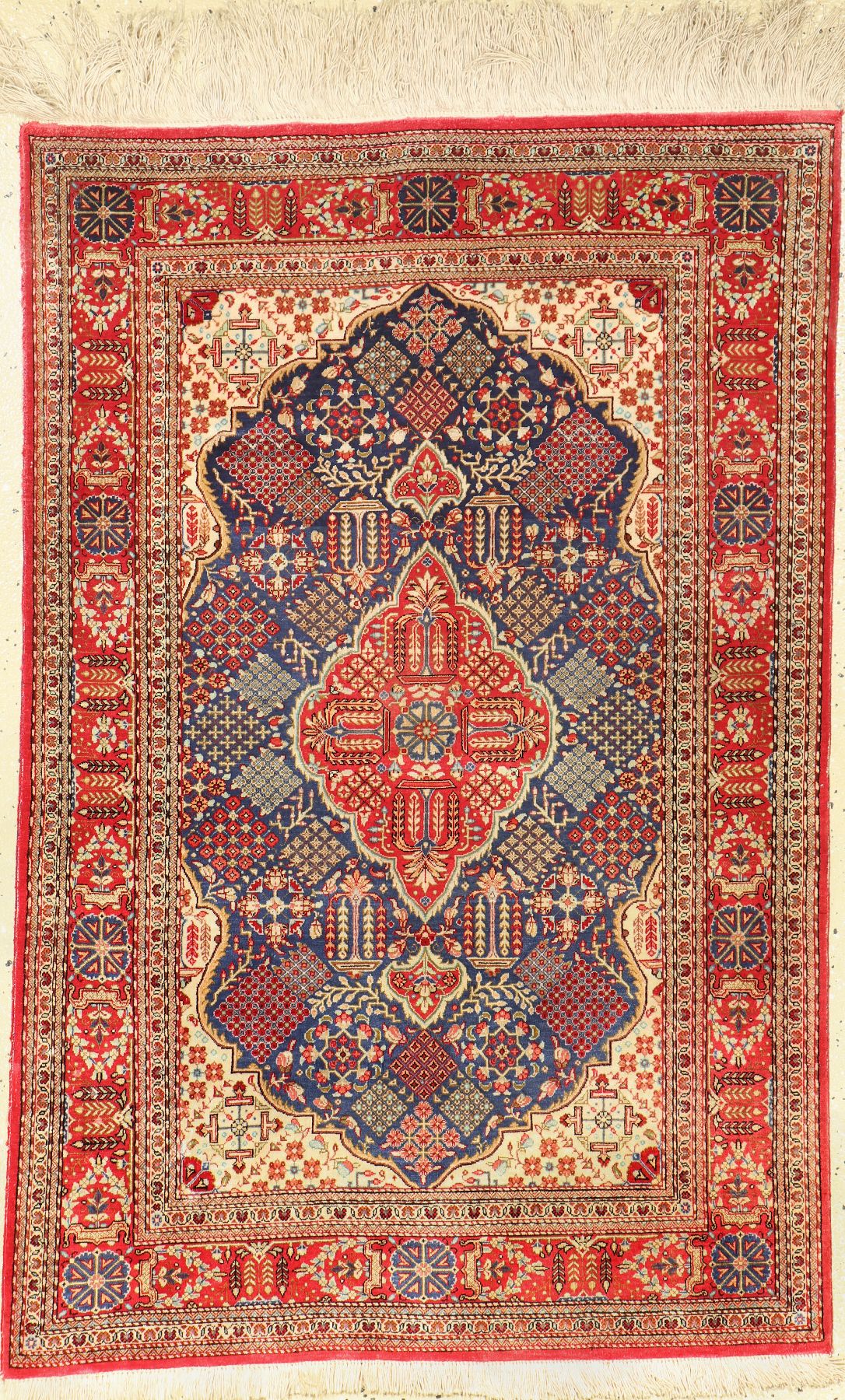 Ghom Seide, Persien, ca. 40 Jahre, reine Naturseide, ca. 118 x 78 cm, EHZ: 2