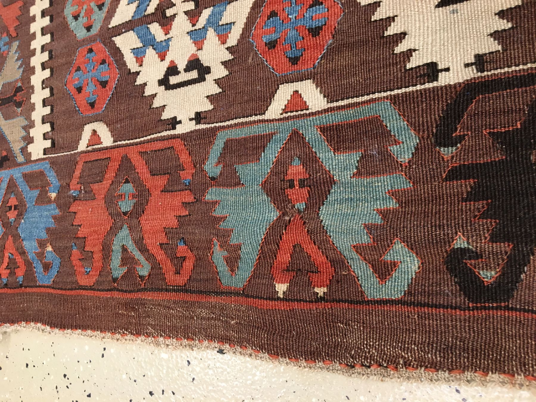 Detail f: Konya "Kelim" antik (Elibelinde Muster), Zentralanatolien, 19.Jhd., Wolle gewebt auf Wolle. Seltener kleiner Konya-Kelim mit Naturfarben, ...