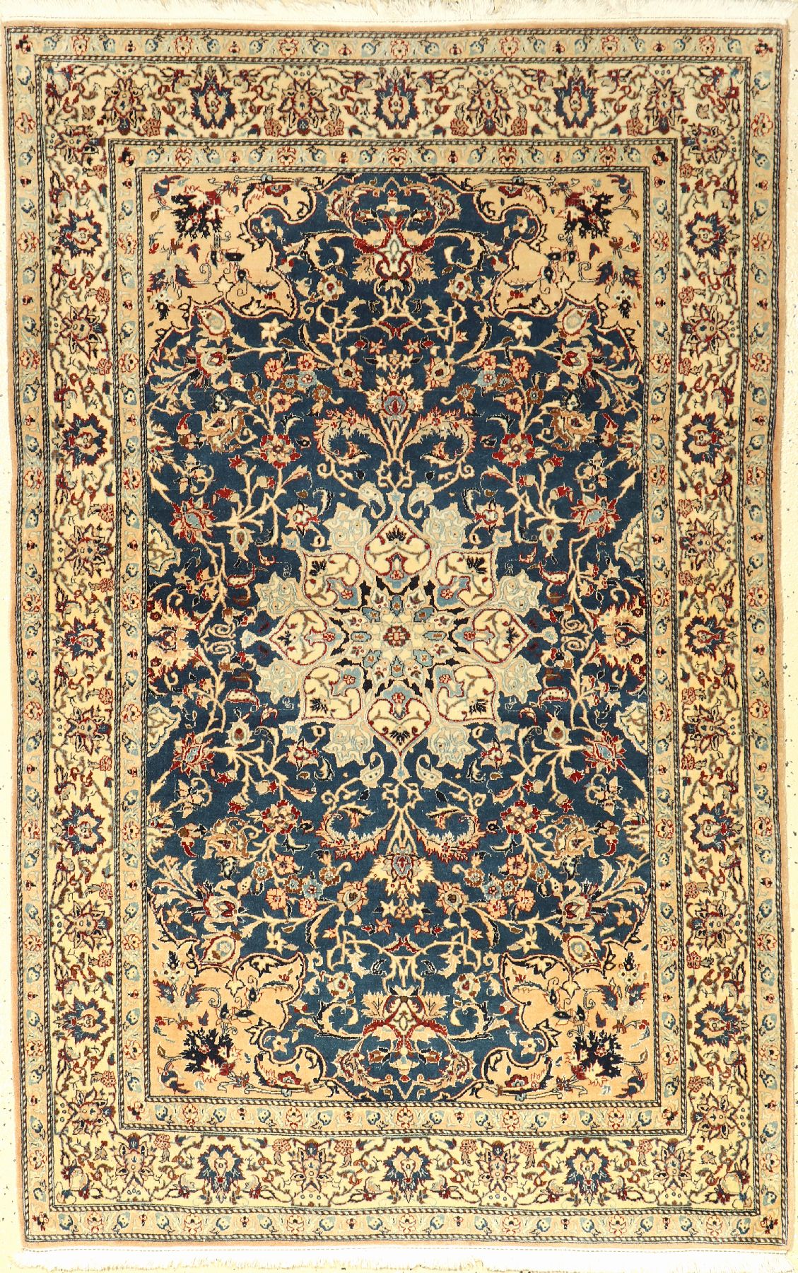 Nain fein, Persien, ca. 50 Jahre, Korkwollemit Seide, ca. 170 x 108 cm, EHZ: 2 (gereinigt)