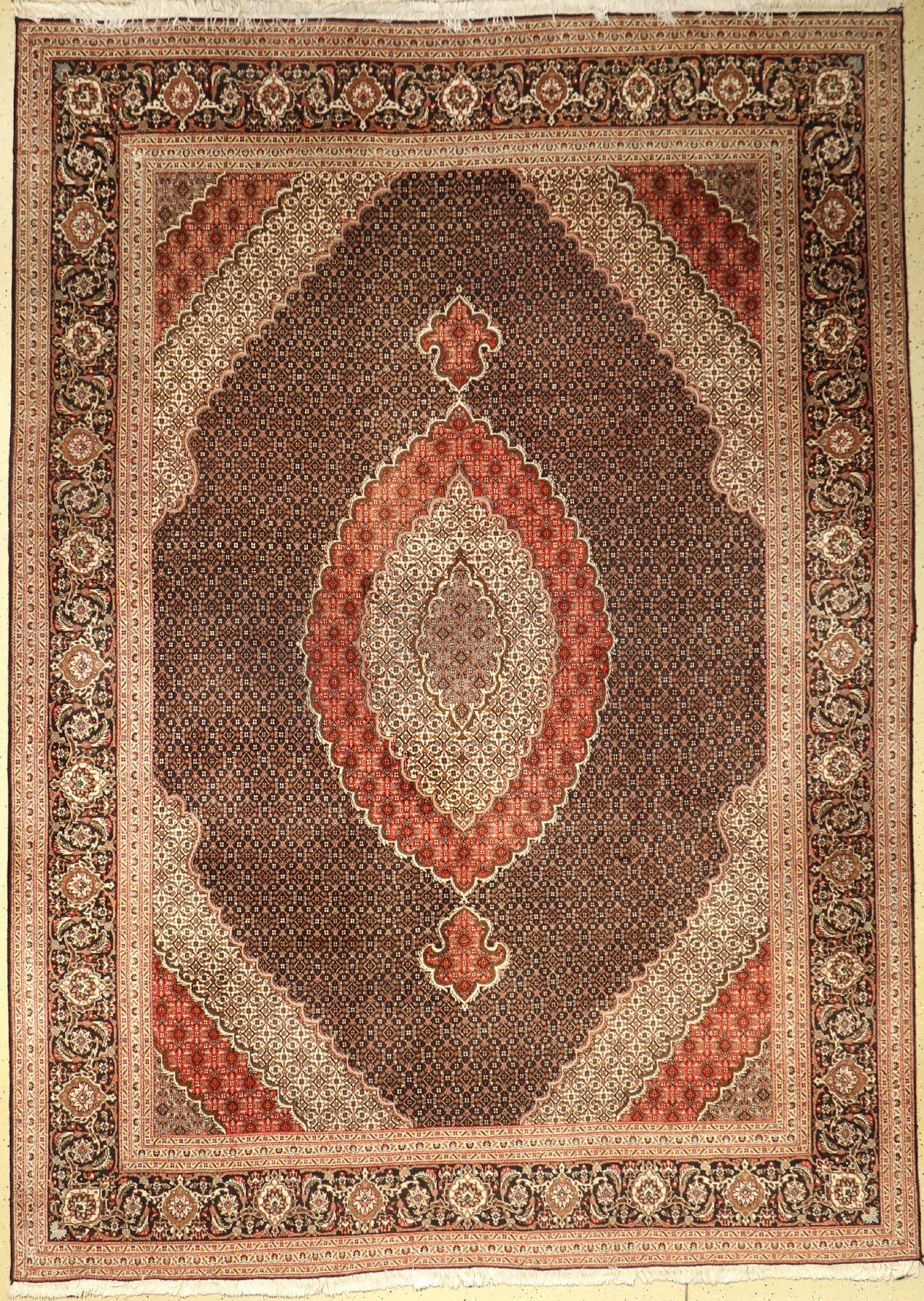 Täbriz, Persien, ca. 50 Jahre, Wolle auf Baumwolle, ca. 338 x 245 cm, EHZ: 2