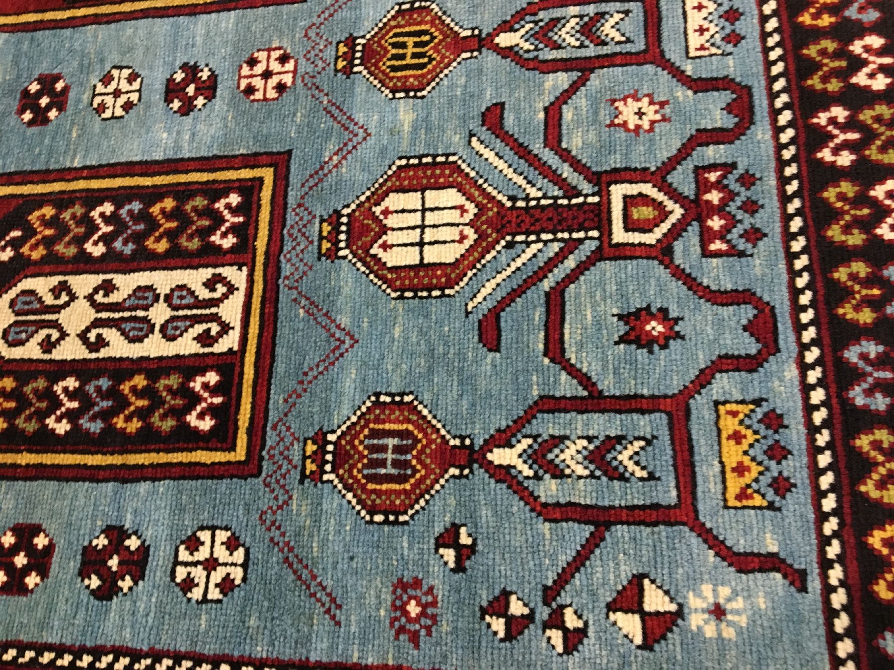 Detail c: Sehr feiner Marasali "Tachte" antik, Ostkaukasus Schirwan-Gebiet, 19.Jhd., Wolle geknüpft auf Wolle. Sehr fein geknüpfter Schirwan im ...