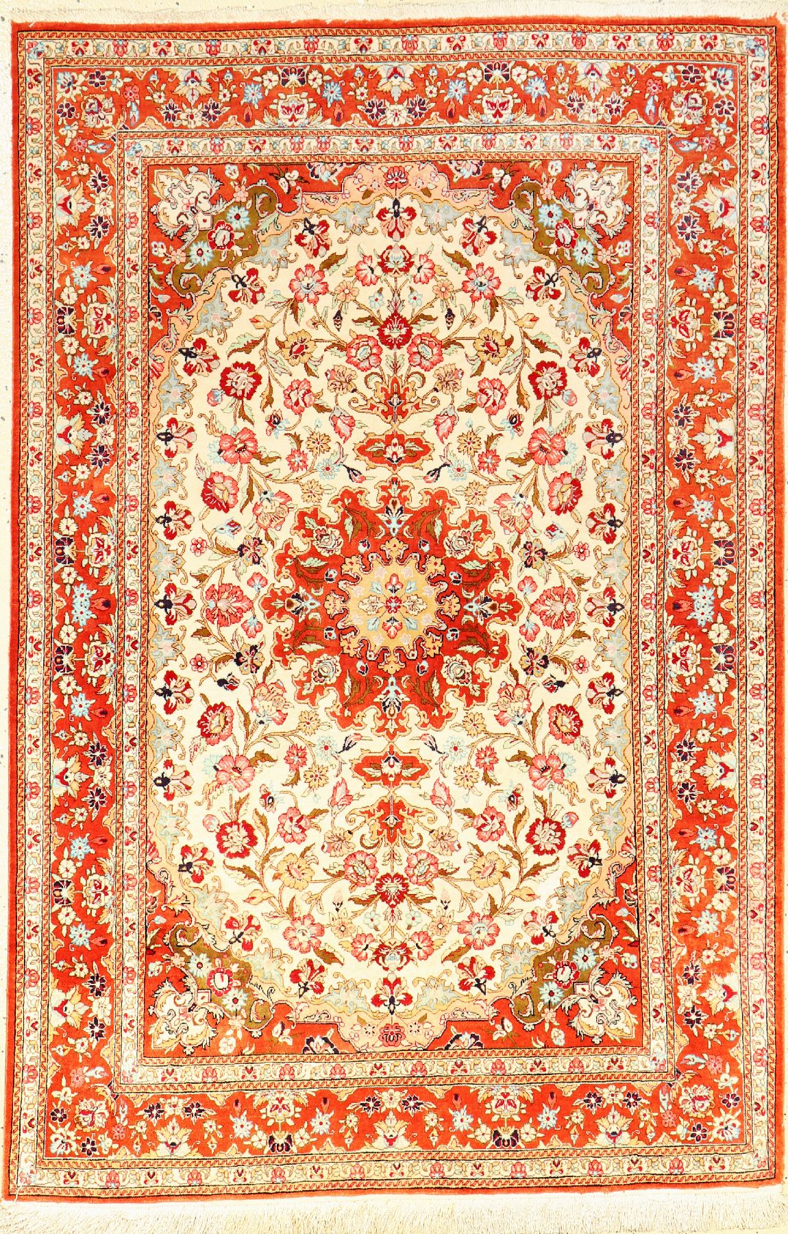 Ghom Seide, Persien, ca. 50 Jahre, reine Naturseide, ca. 150 x 99 cm, EHZ: 2(leicht verfärbt)
