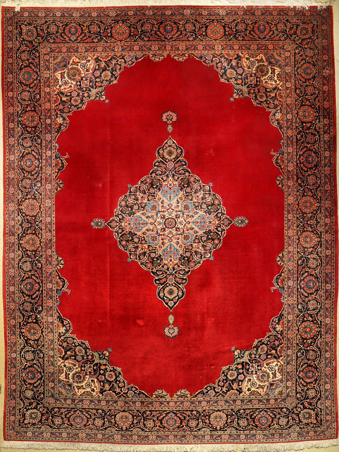 Keschan fein, Persien, ca. 60 Jahre, Korkwolle, ca. 436 x 330 cm, Mottenfraß, EHZ: 2-3