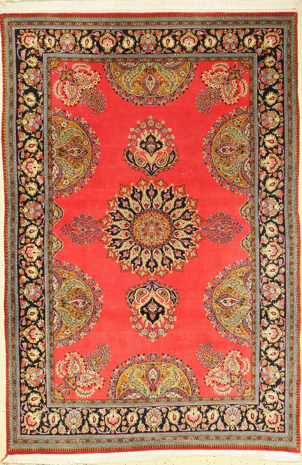 Ghom Kork, Persien, ca. 50 Jahre, Korkwollemit Seide, ca. 214 x 143 cm, Mottenfraß, EHZ: 2-3