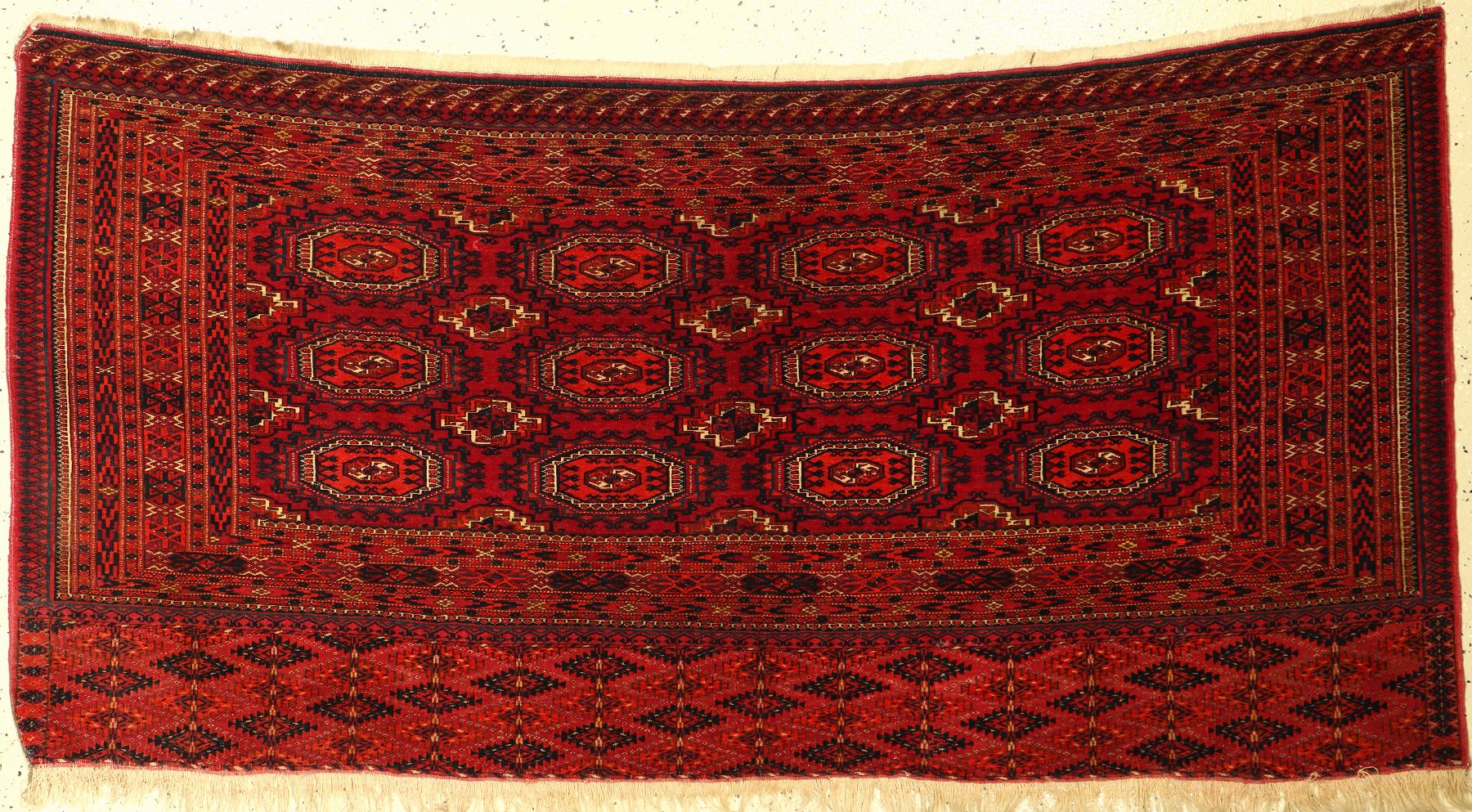 Tekke "Tschowal" antik, Turkmenistan, um 1910, Wolle auf Wolle, ca. 174 x 86 cm, EHZ: 2
