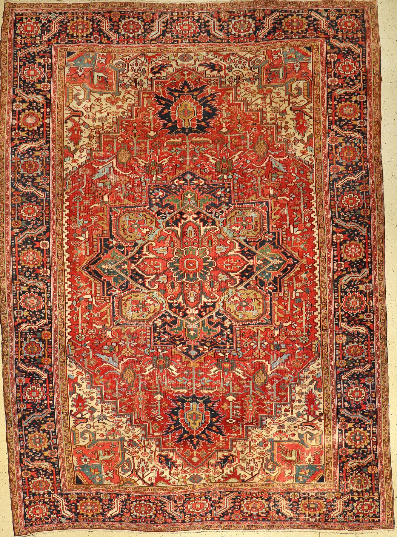 Heriz, Persien, um 1920, Wolle auf Baumwolle, ca. 390 x 280 cm, EHZ: 4
