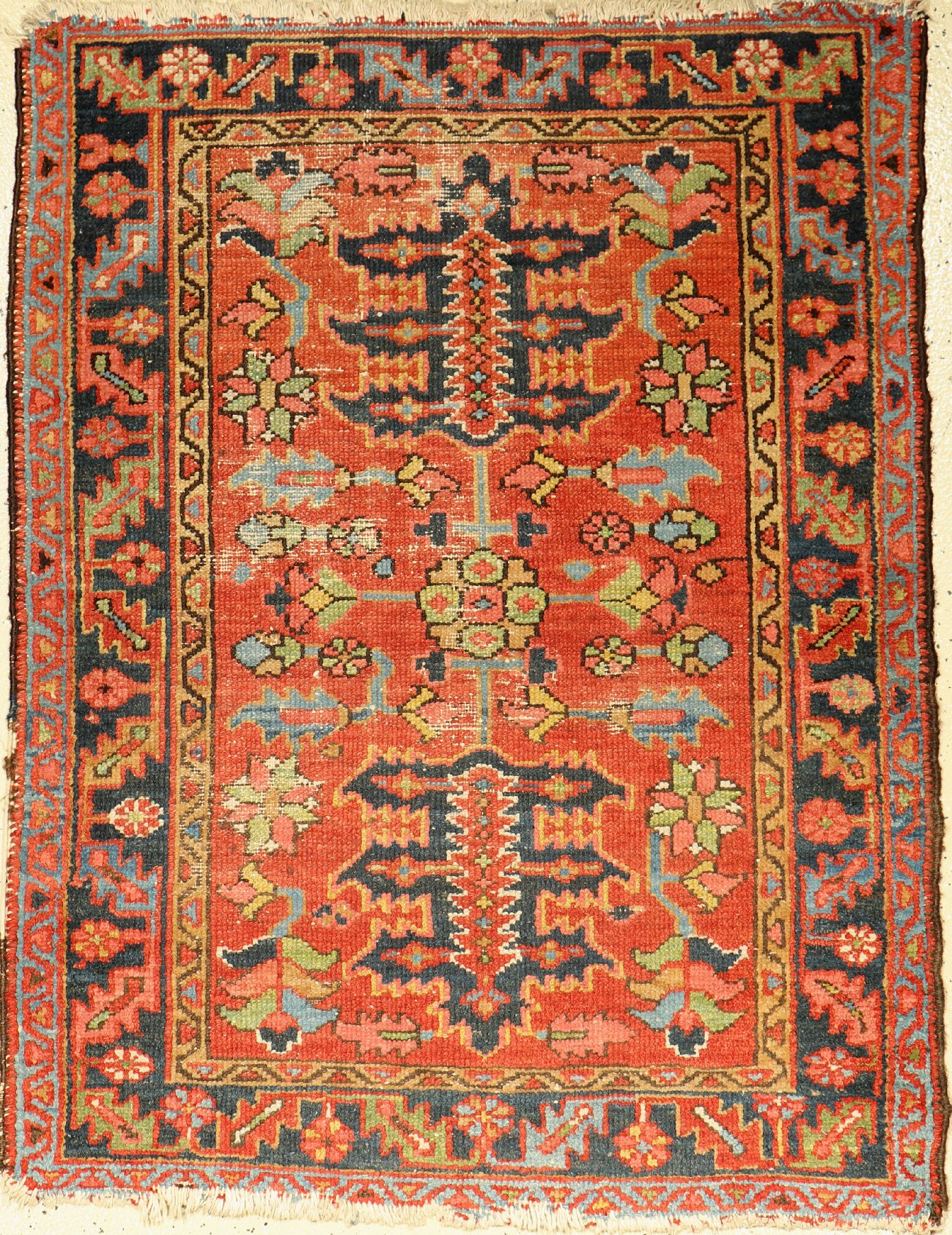 Heriz alt, Persien, um 1930, Wolle auf Baumwolle, ca. 120 x 95 cm, EHZ: 4