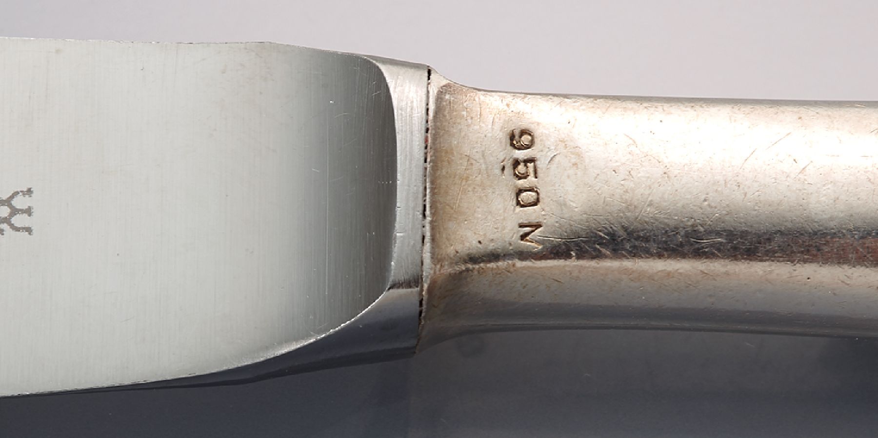 Detail b: Sezessionsbesteck von RICHARD RIEMERSCHMID 1898/1899, für Vereinigte Werkstätten für Kunst im Handwerk München, Ausführung P. Bruckmann & ...