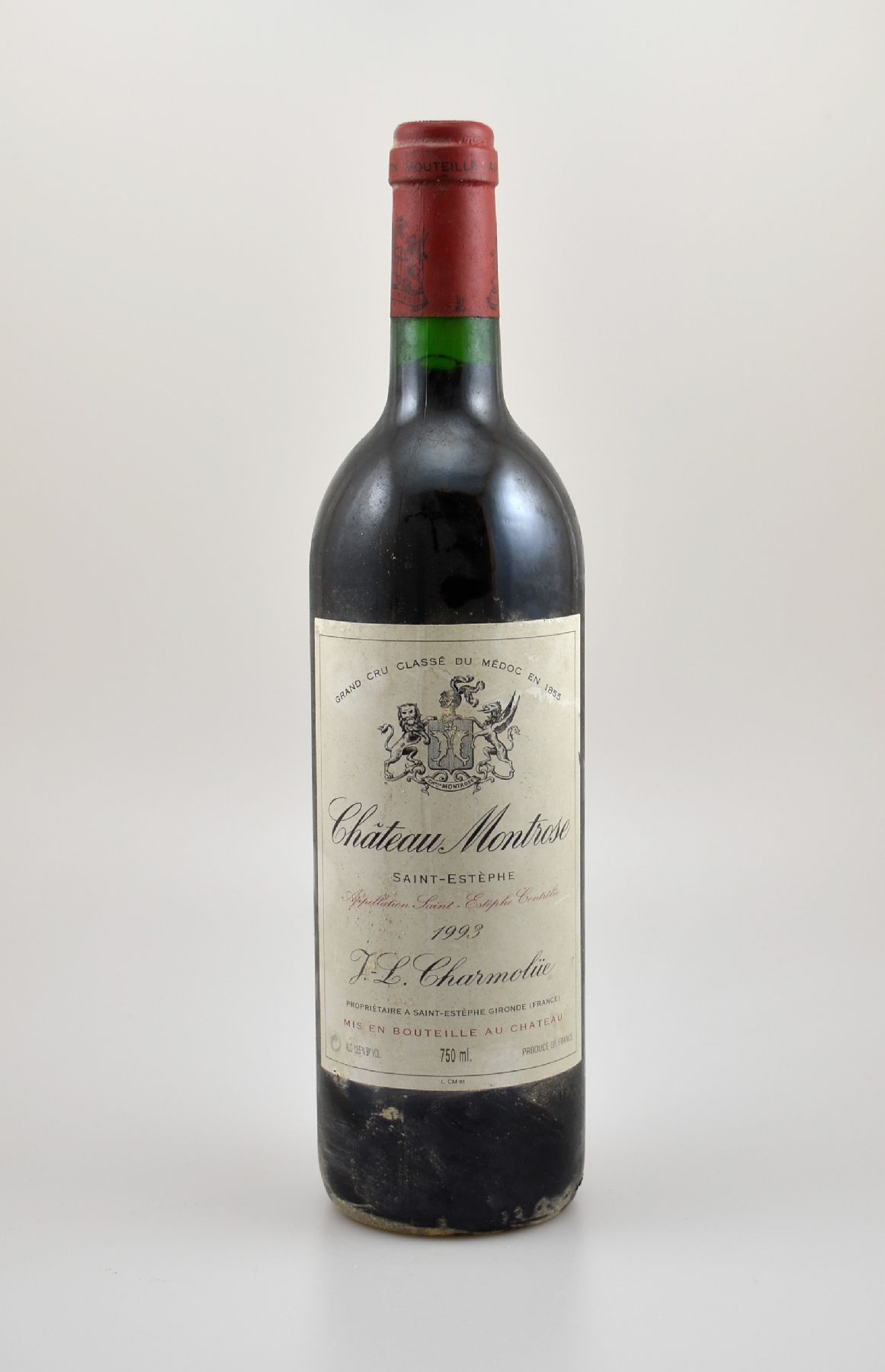 4 Flaschen 1993 Chateau Montrose, Saint-Estephe, Grand Cru Classe, je ca. 75 cl, 12,5 % Vol., Füllstände: je into neck, Etiketten beschmutzt, ...