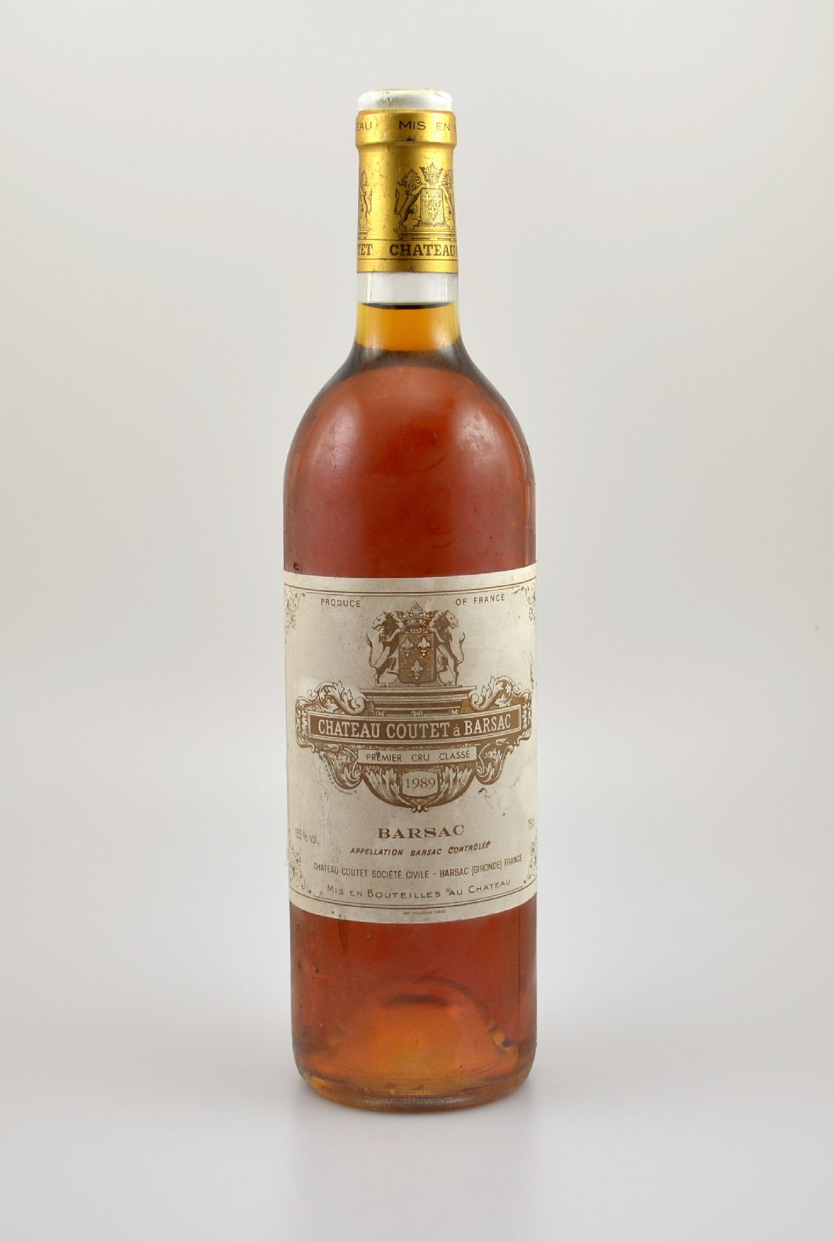 1 Flasche 1989 Chateau Coutet a Barsac, Barsac, Premier Cru Classe, ca. 75 cl, 13,5 % Vol., Füllstand: into neck, Etikett beschmutzt, unverkostet, ...
