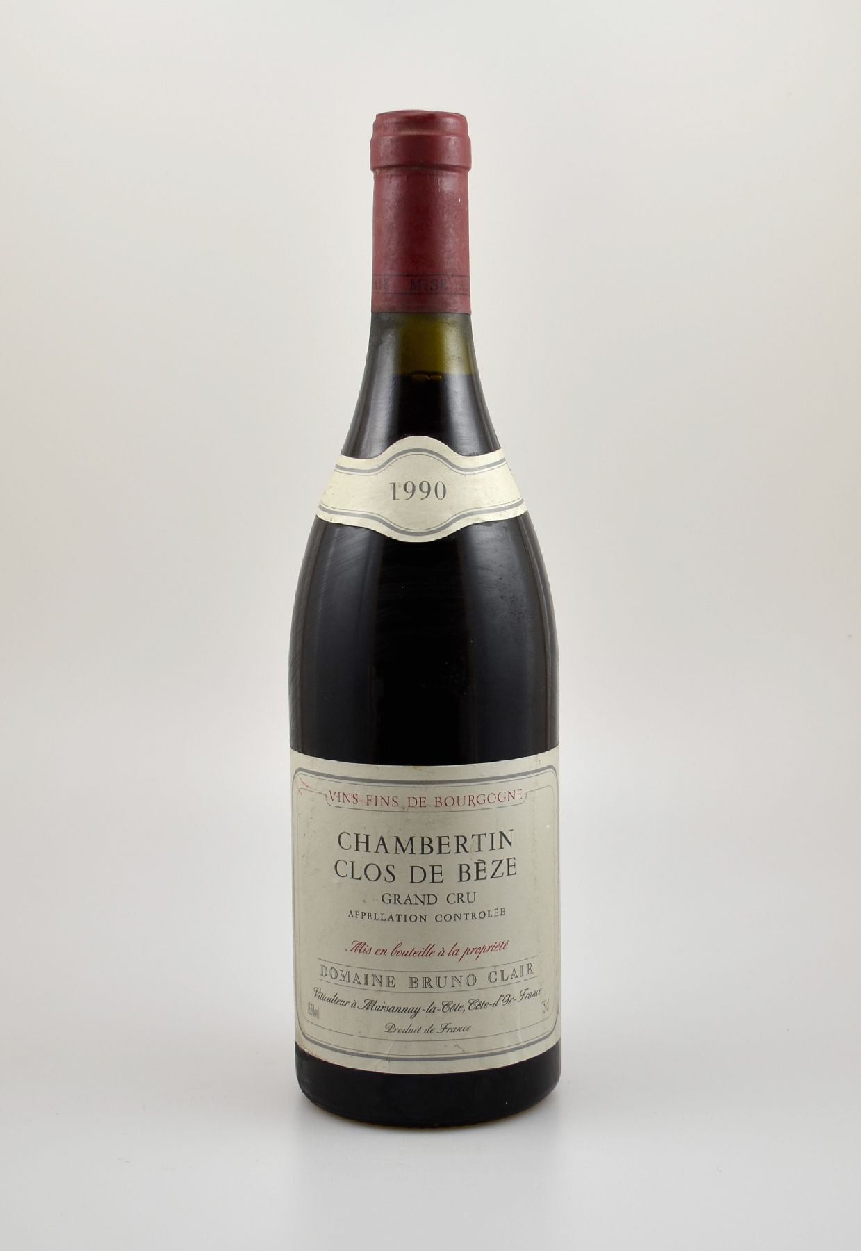 1 Flasche 1990 Chambertin Clos de Beze, Domaine Bruno Clair, ca. 75 cl, 13 % Vol., Abstand zwischen Kapsel und Wein: ca. 1,5 cm, guter ...