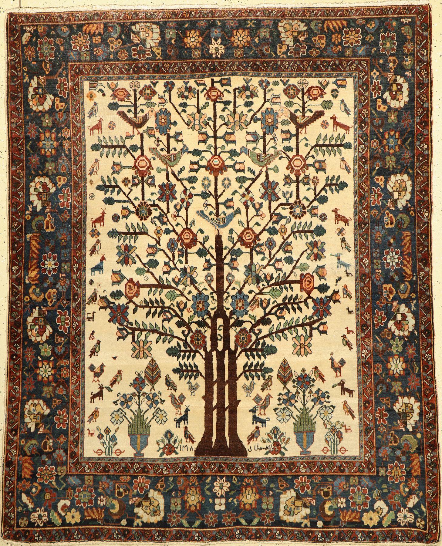 Neiriz "Lebensbaum" antik, Persien, Datiert: 1318, Wolle auf Baumwolle, ca. 202 x 165 cm, Signiert, EHZ: 3