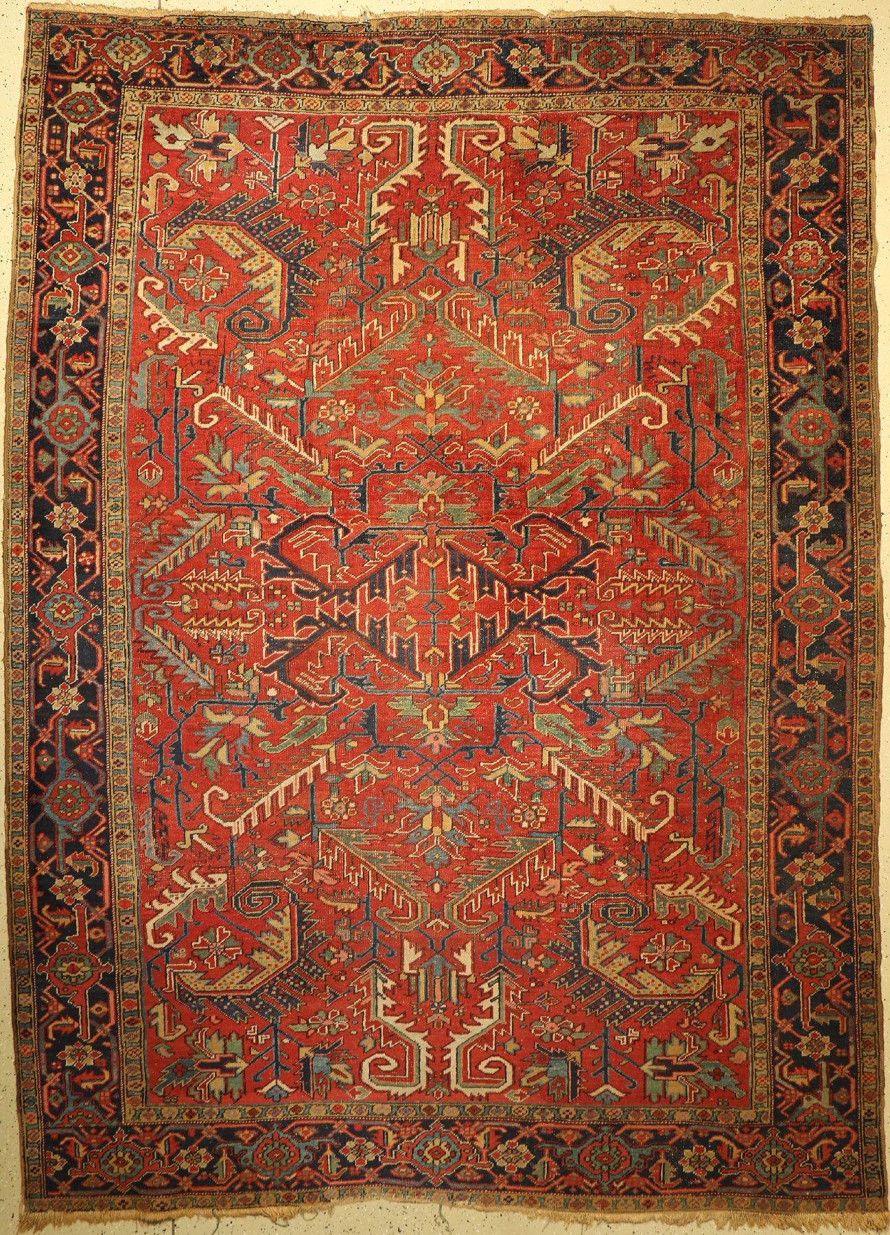 Heriz antik, Persien, um 1900, Wolle auf Baumwolle, ca. 342 x 248 cm, Naturfarben, EHZ:4