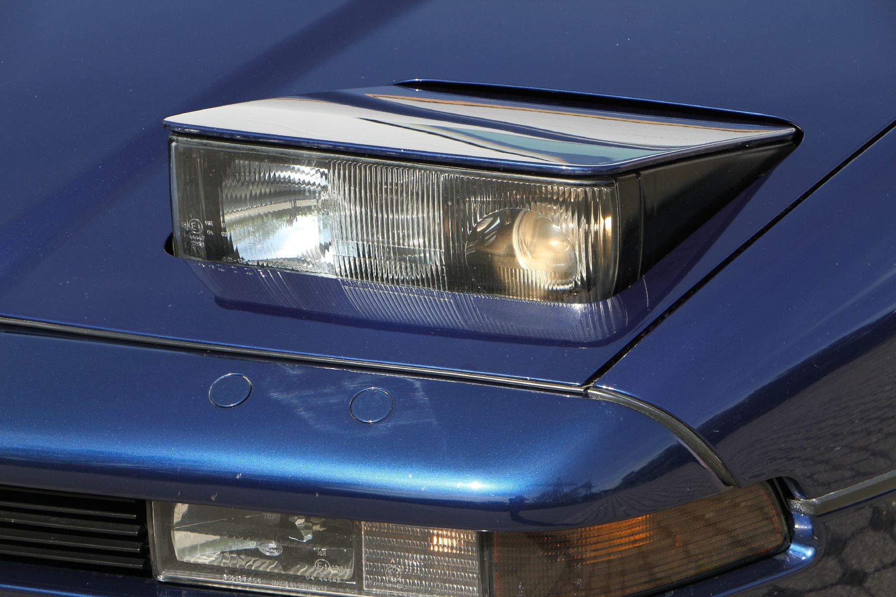 Detail d: BMW 850i E31, Fahrgestellnummer: WBAEG11080CB14543, EZ 11/1992, deutsches Fahrzeug aus 1. Hand, Laufleistung 61.400 km, 220 kW/ 300 PS, 12 Zylinder, ...