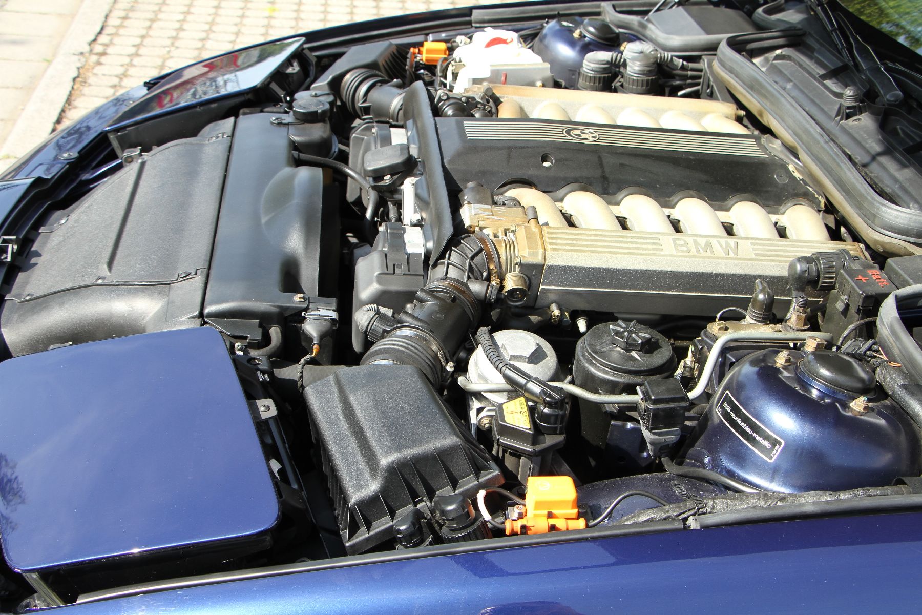 Detail k: BMW 850i E31, Fahrgestellnummer: WBAEG11080CB14543, EZ 11/1992, deutsches Fahrzeug aus 1. Hand, Laufleistung 61.400 km, 220 kW/ 300 PS, 12 Zylinder, ...