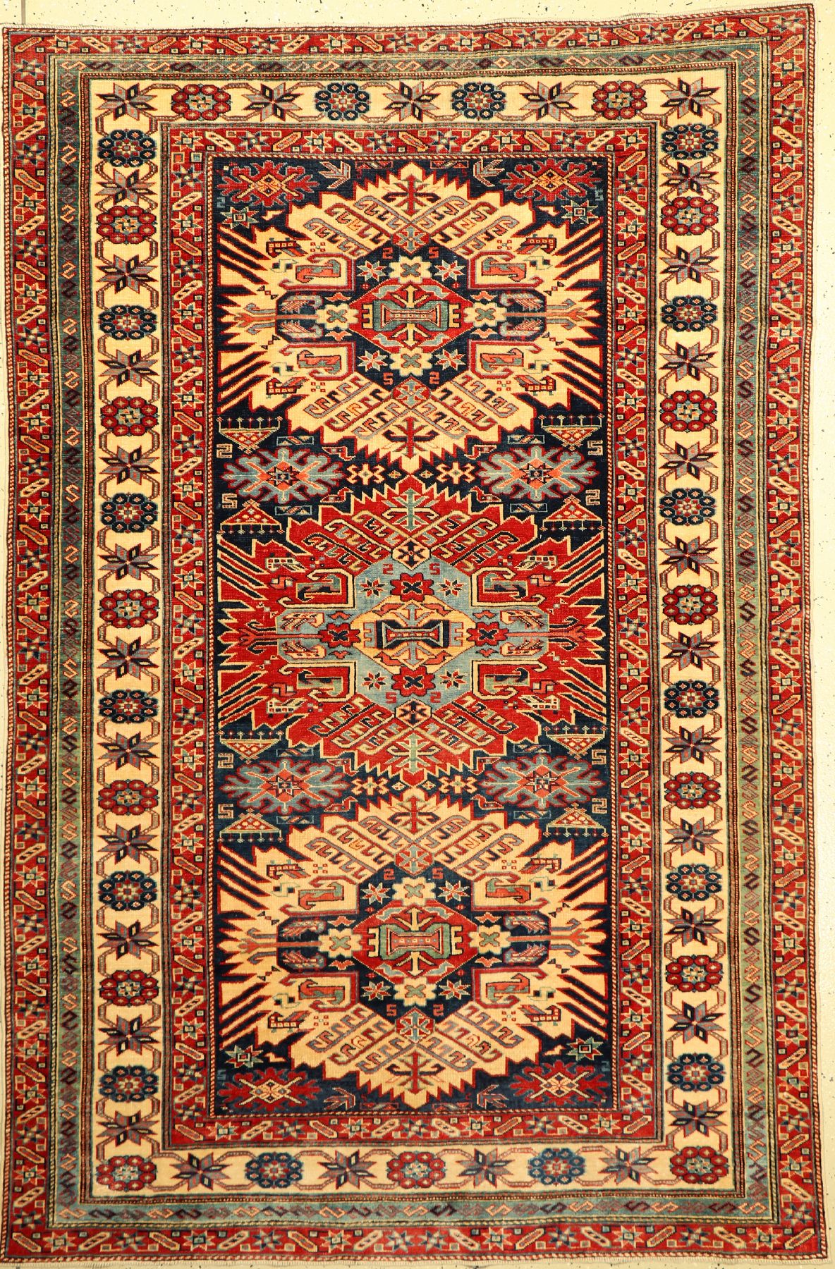 Zeijwa fein (Re-Produktion), Afghanistan, ca. 20 Jahre, Wolle auf Wolle, ca. 226 x 149 cm, feine Knüpfung, EHZ: 2