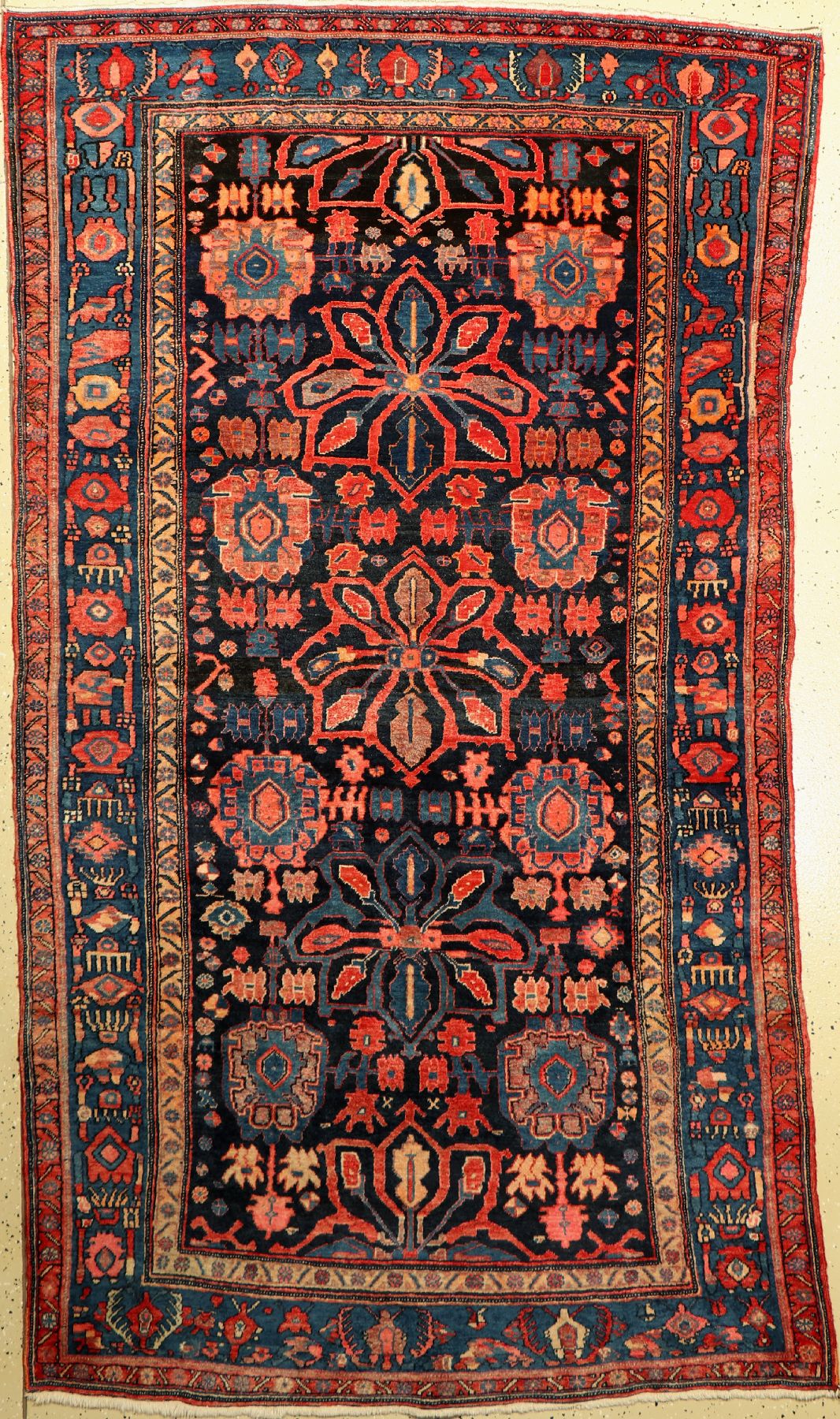 Bidjar alt, Persien, um 1940, Wolle auf Baumwolle, ca. 248 x 139 cm, Stern Medaillons,EHZ: 2-3, dekorativ