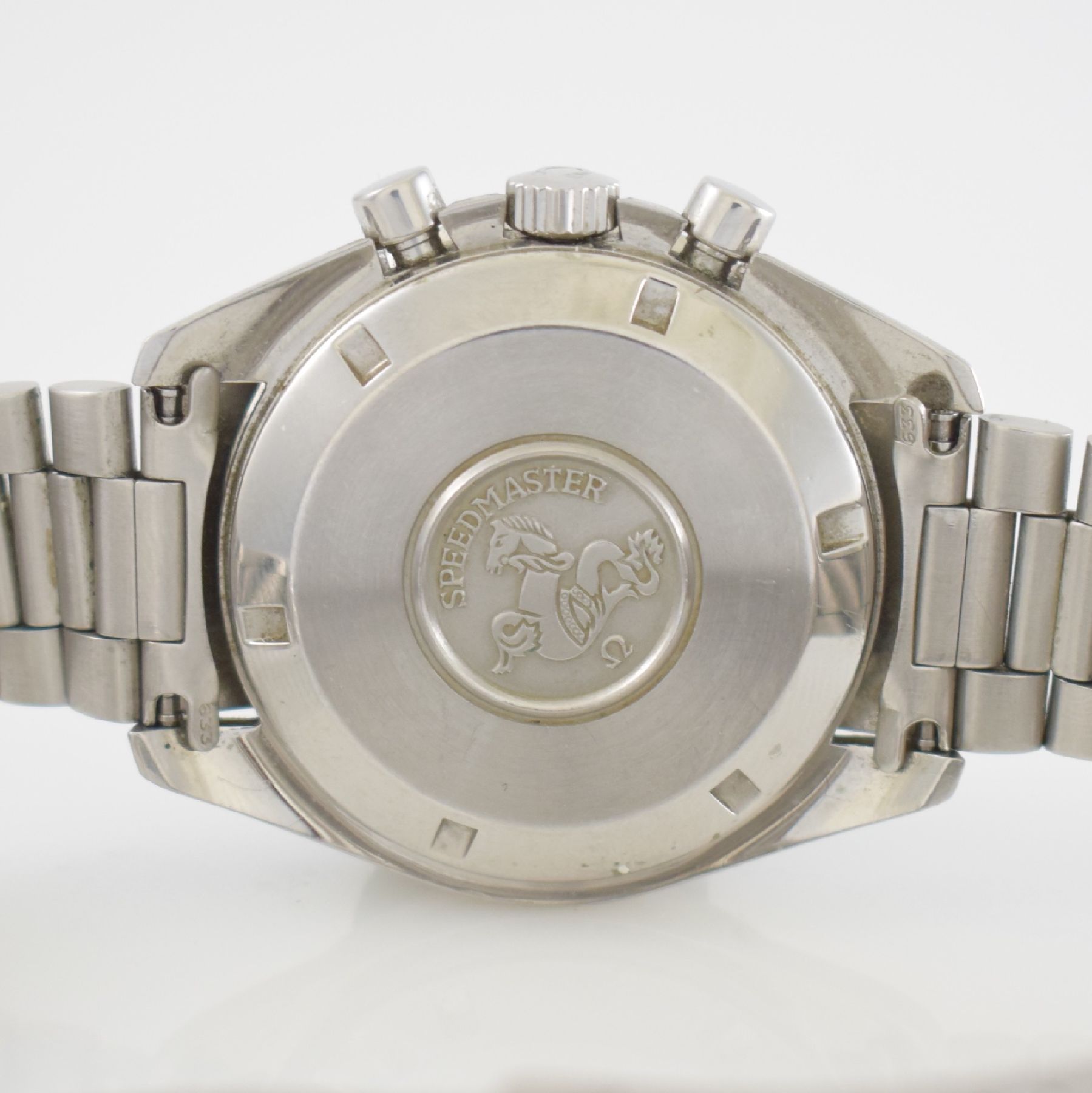 Detail e: OMEGA seltene Herrenarmbanduhr Speedmaster Professional sog. "Speedy Moon", Handaufzug, Schweiz um 1986, Ref. ST 345.0809, Edelstahlgeh. ...