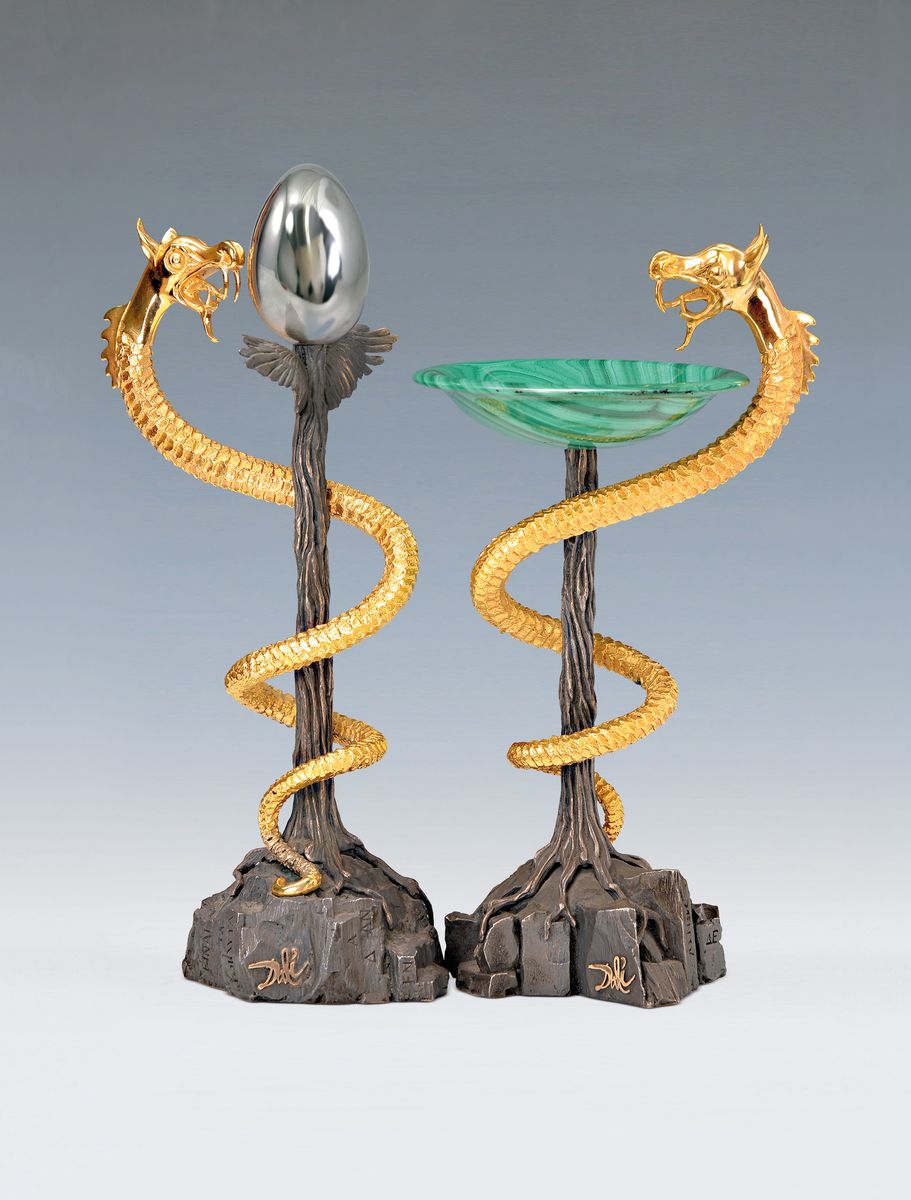 Salvador Dali, 1904 Figureres-1989, Caducée I und Caducée II, zwei Skulpturen: massiv Sterlingsilber, patiniert, im Sockel Fragment des Hippocrates ...