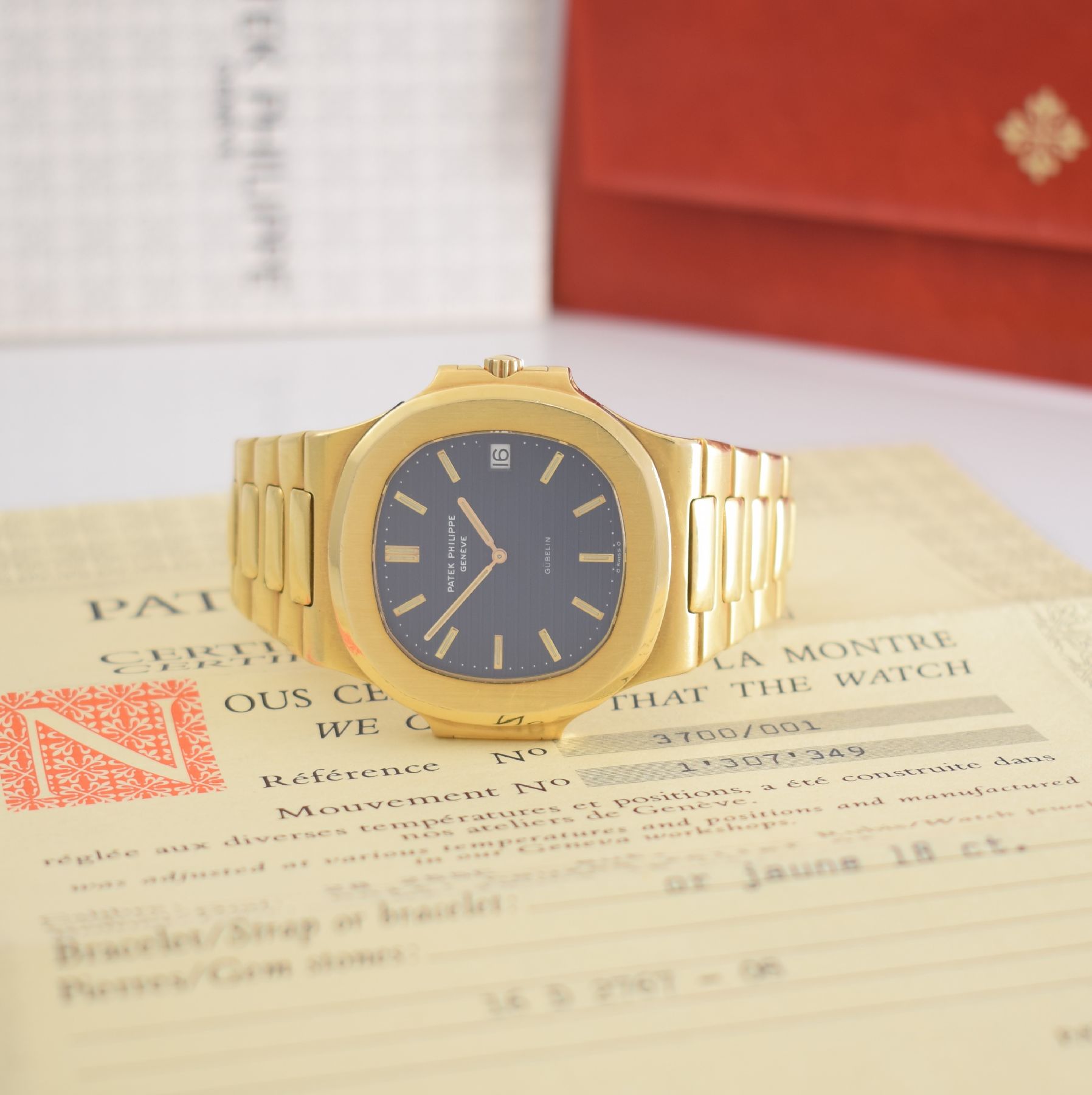 PATEK PHILIPPE / GÜBELIN hochfeine & seltene Herrenarmbanduhr "Jumbo" Nautilus Ref. 3700/1 Design von Gerald Genta in GG 750/000 mit ...